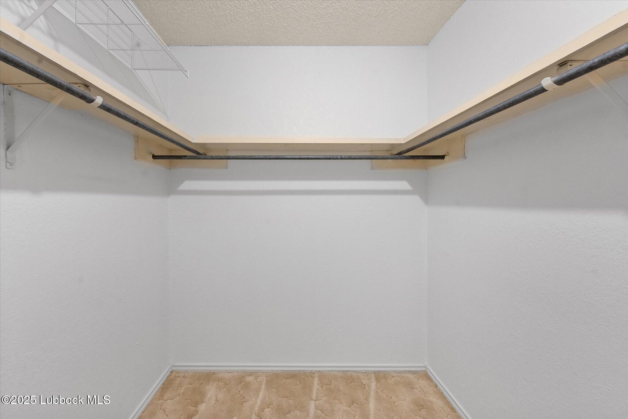 5727 68th Street Property Photo 18