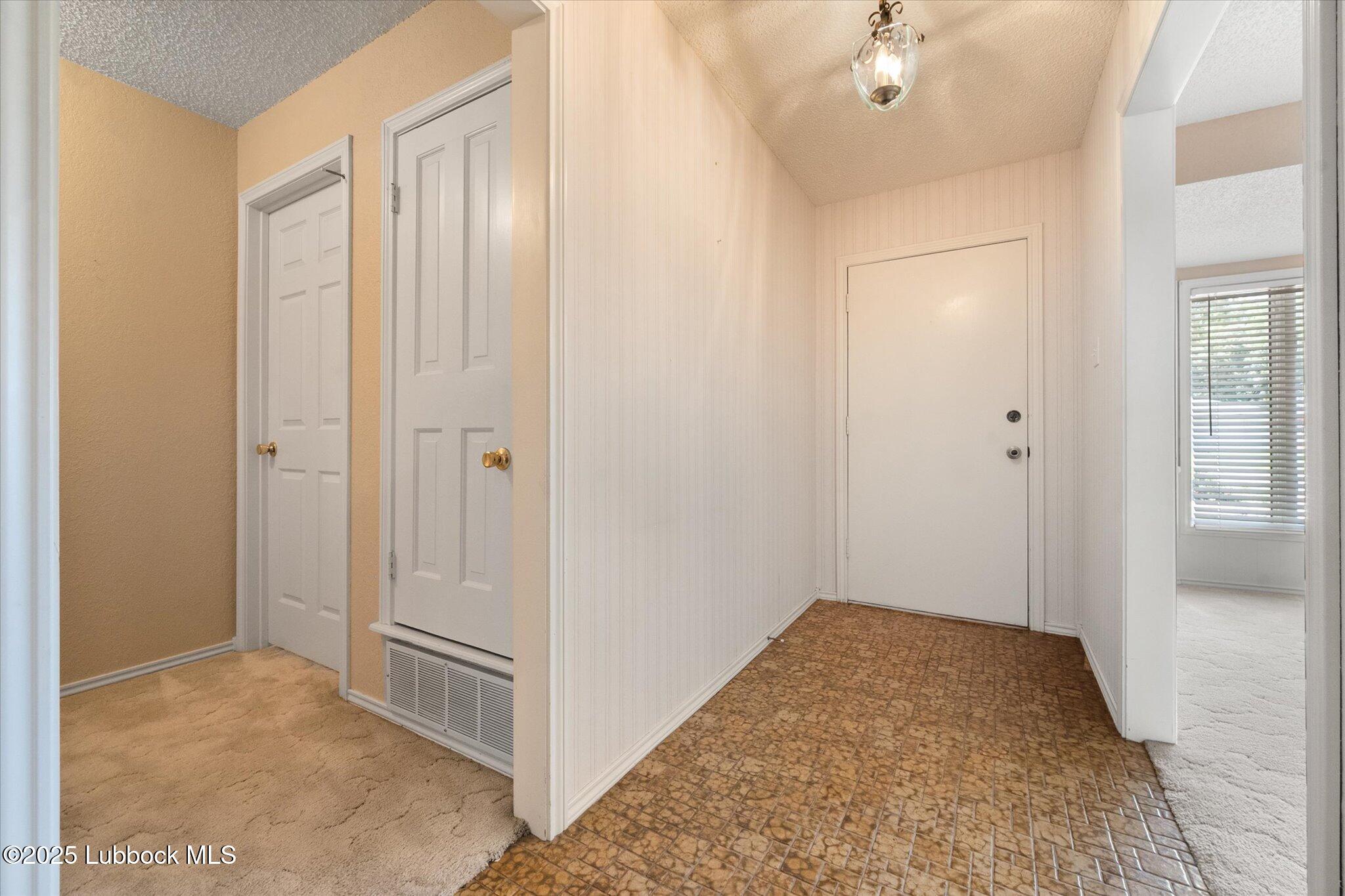 5727 68th Street Property Photo 19