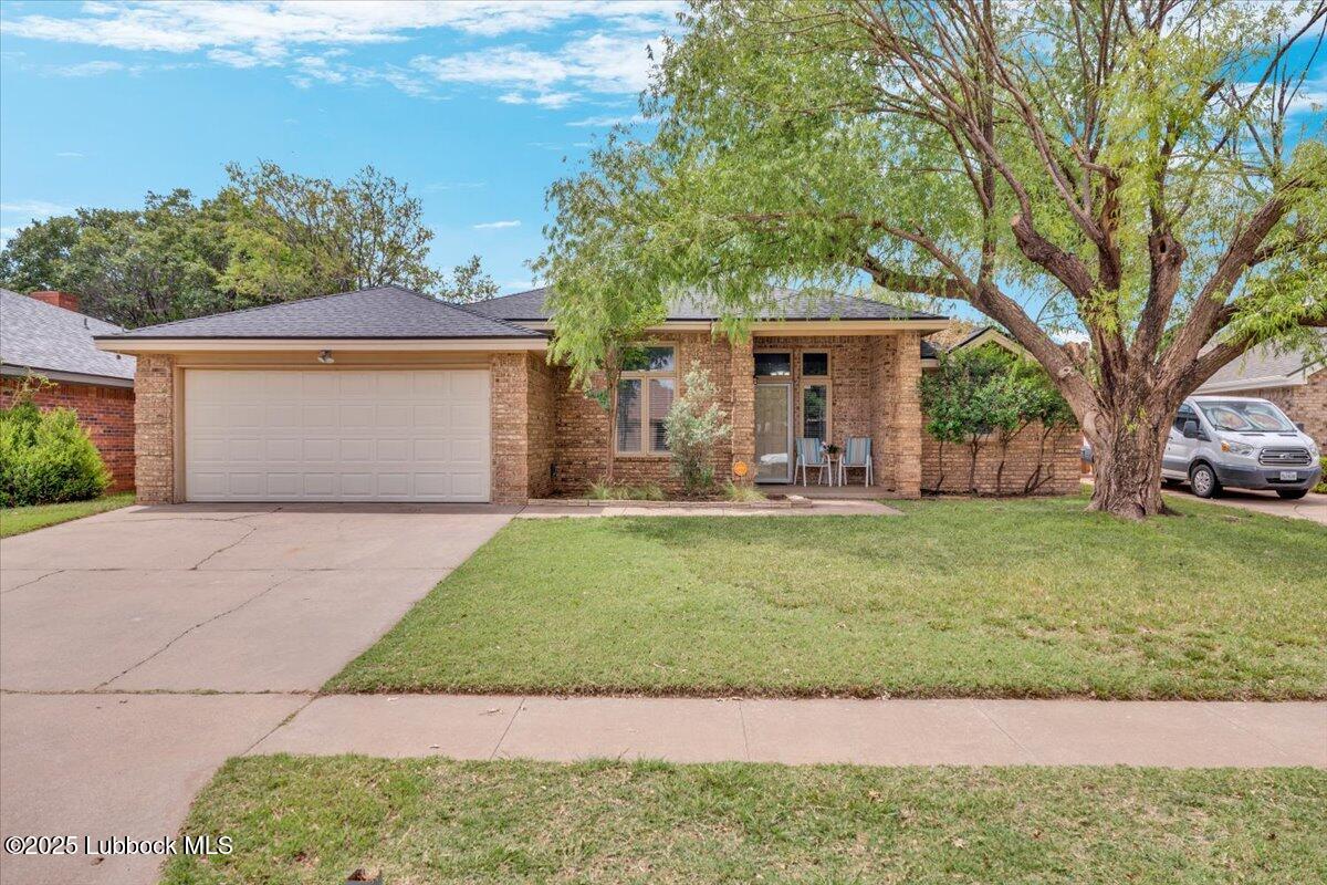 5723 87th Street Property Photo 1