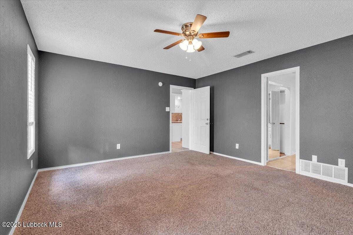 5723 87th Street Property Photo 17
