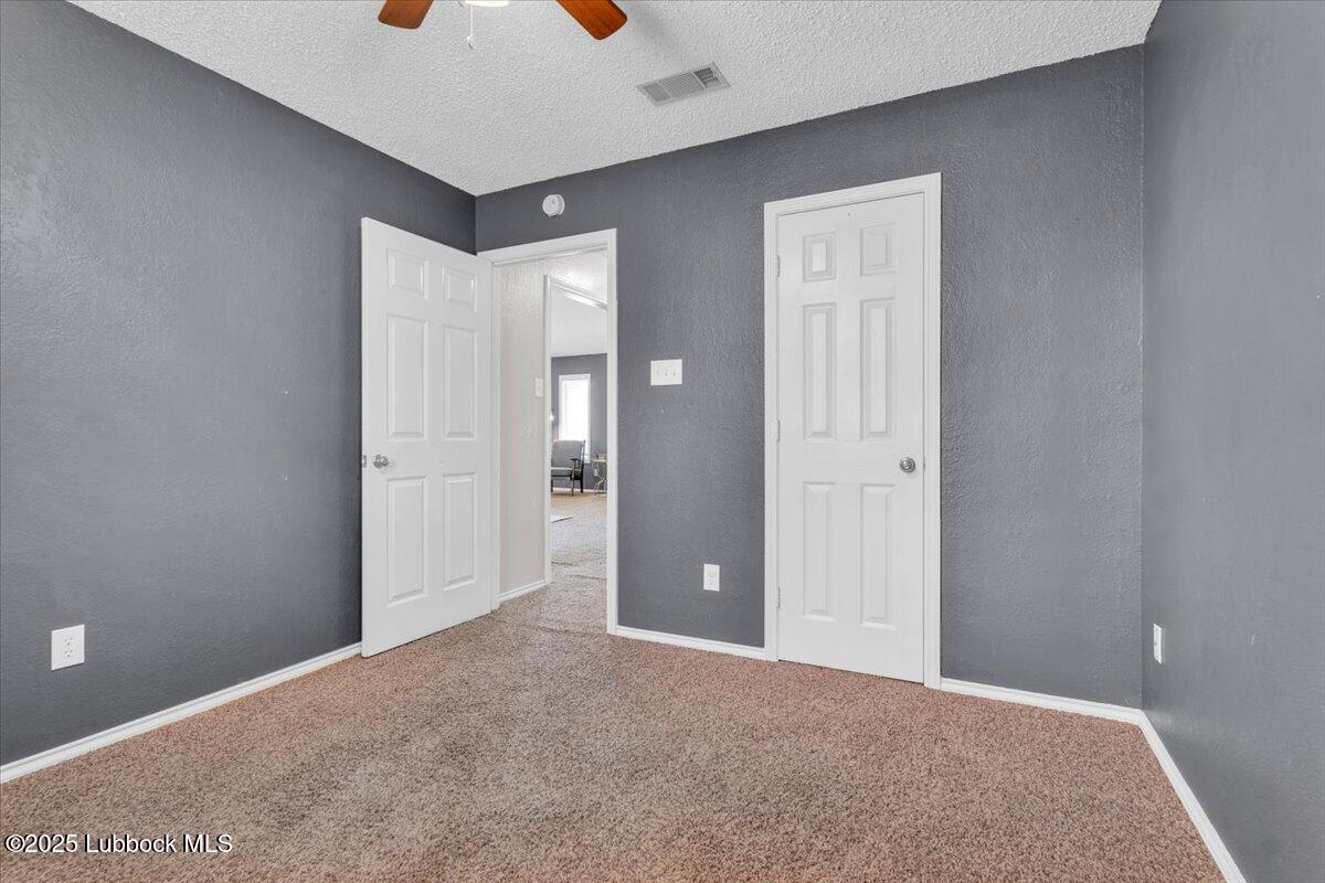5723 87th Street Property Photo 23