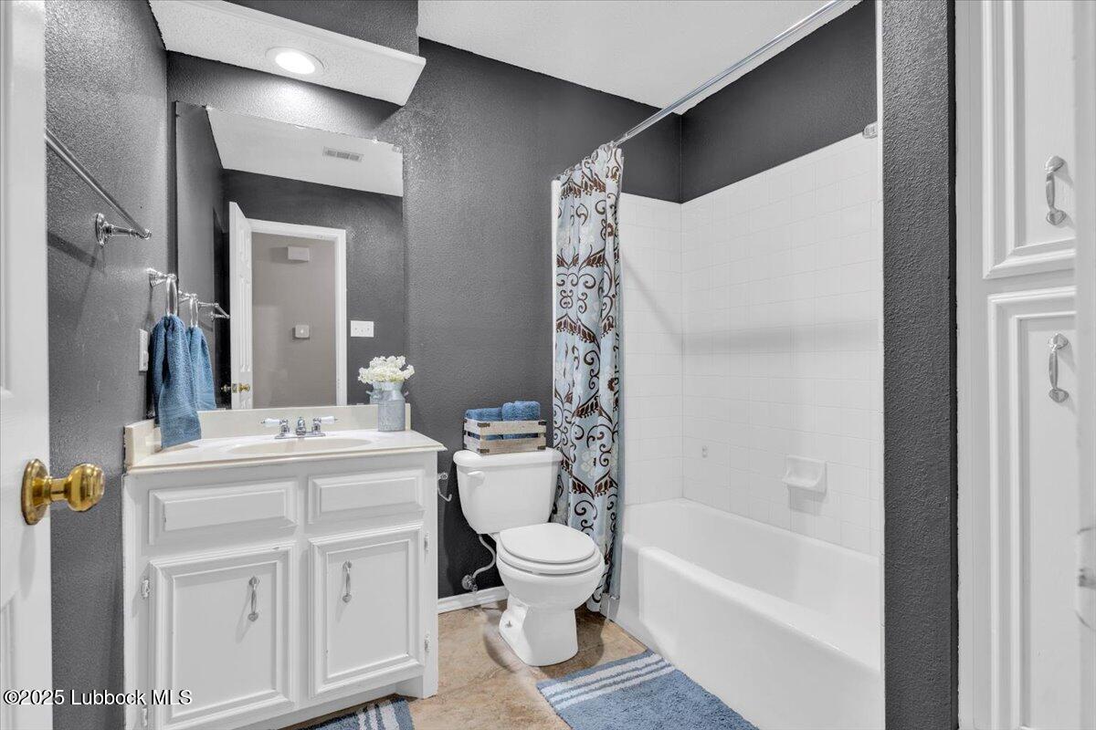 5723 87th Street Property Photo 24