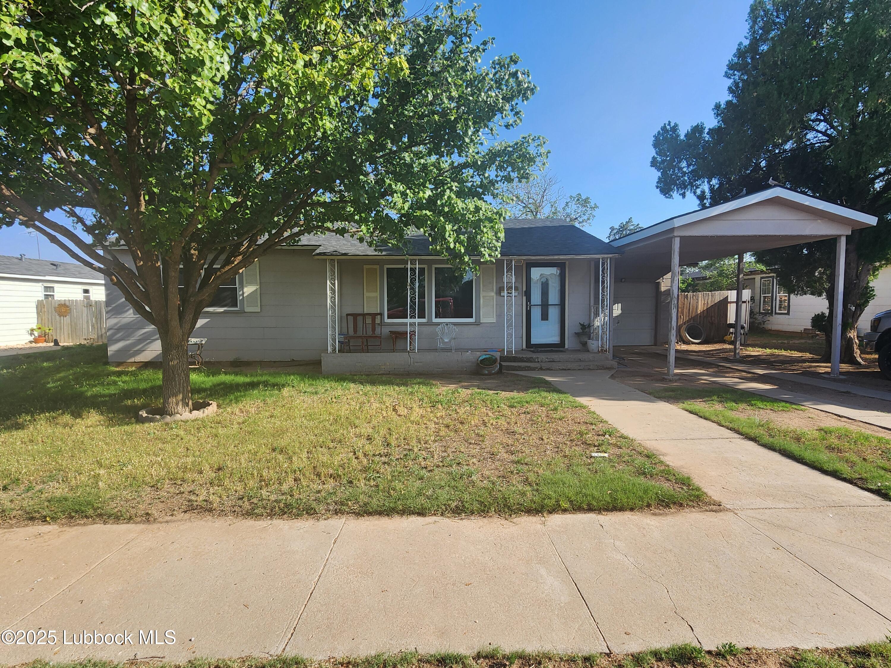 206 14th Street Property Photo 1
