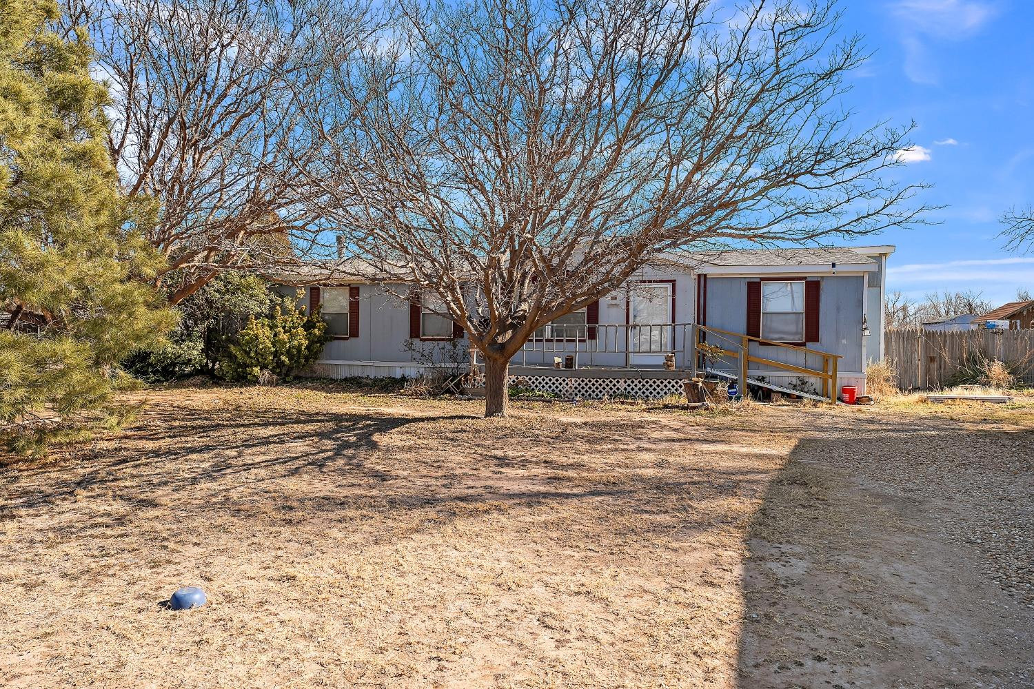 5501 County Rd 1240 Property Photo