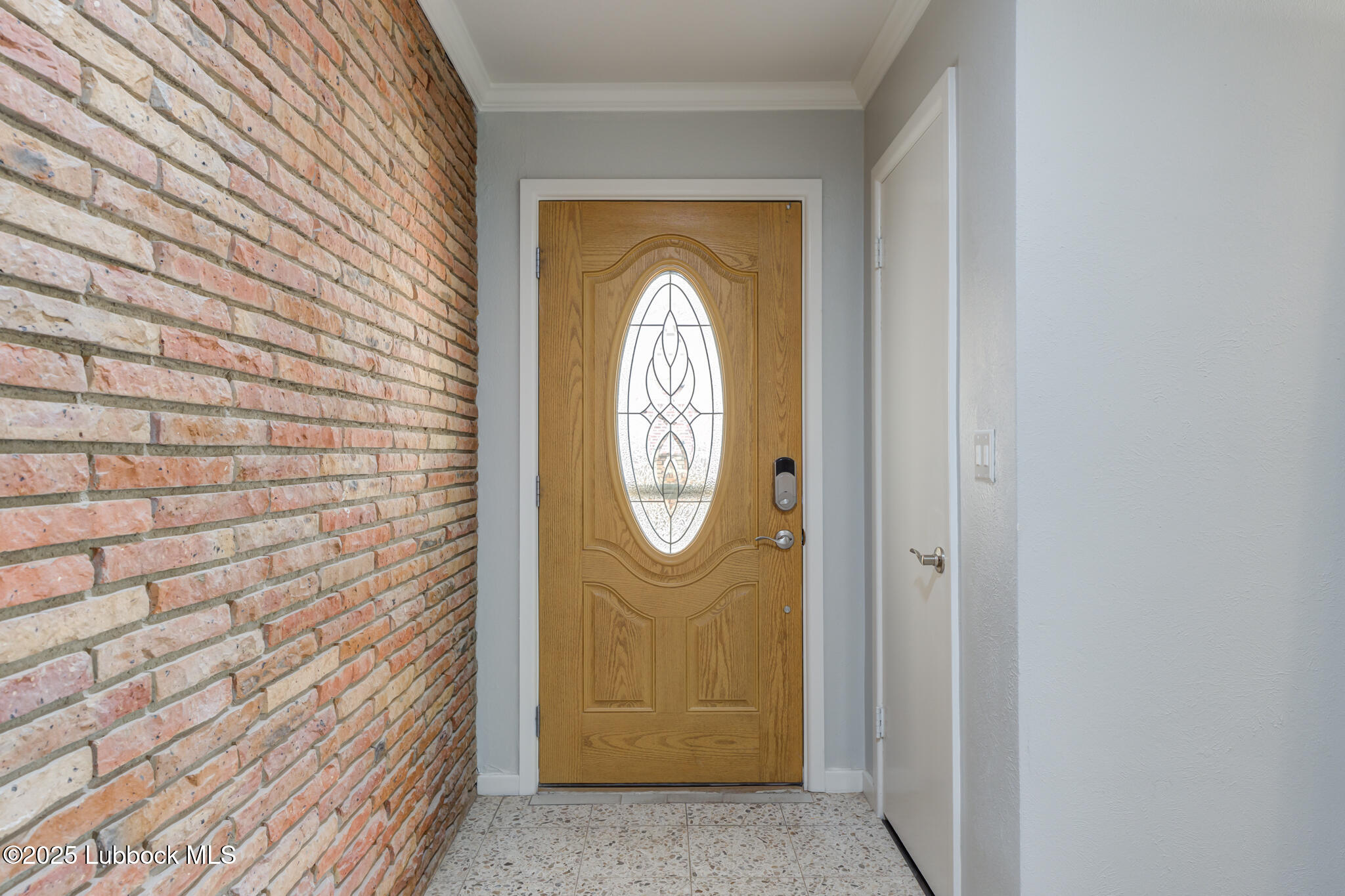 1308 E Buckley Street Property Photo 5