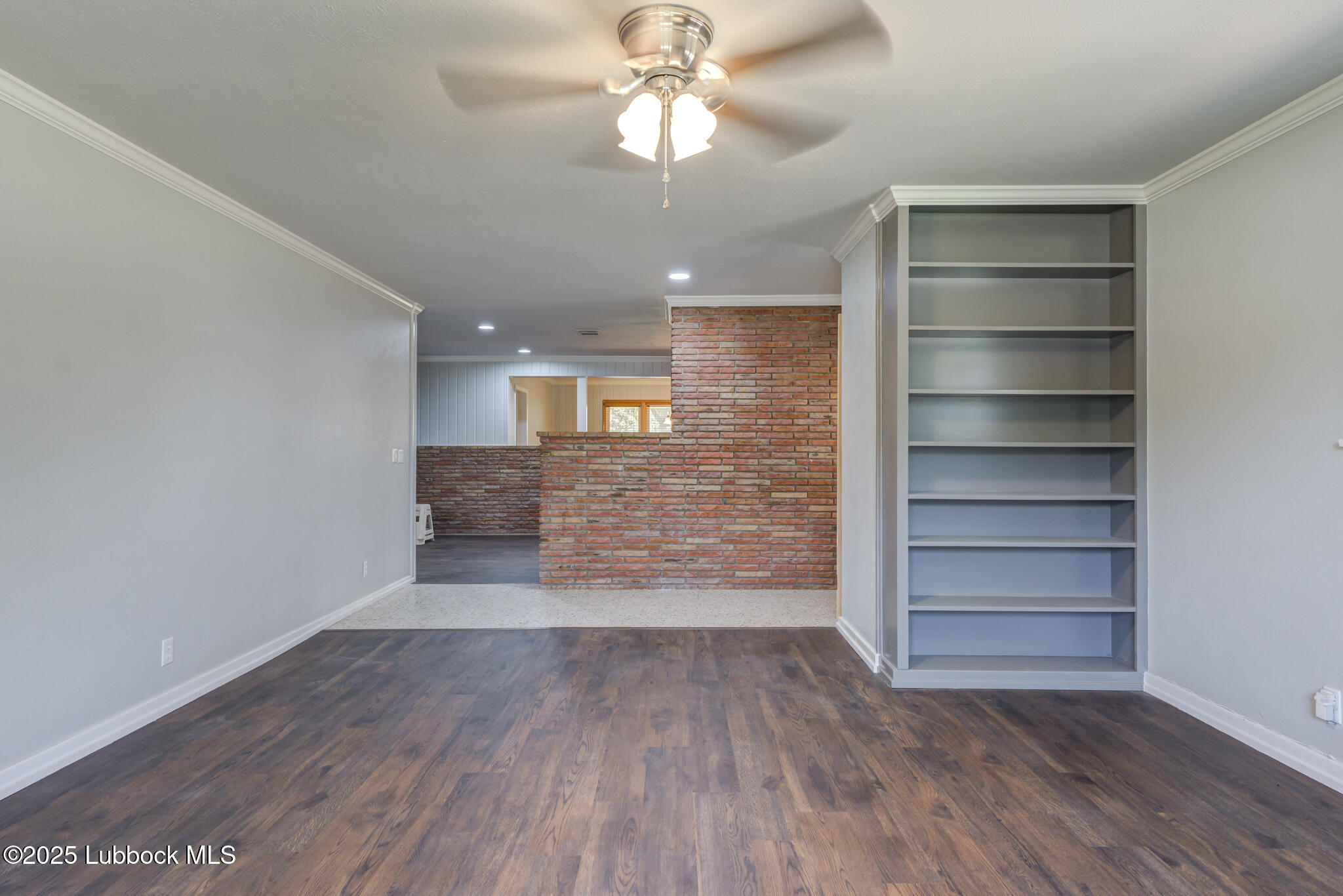 1308 E Buckley Street Property Photo 9