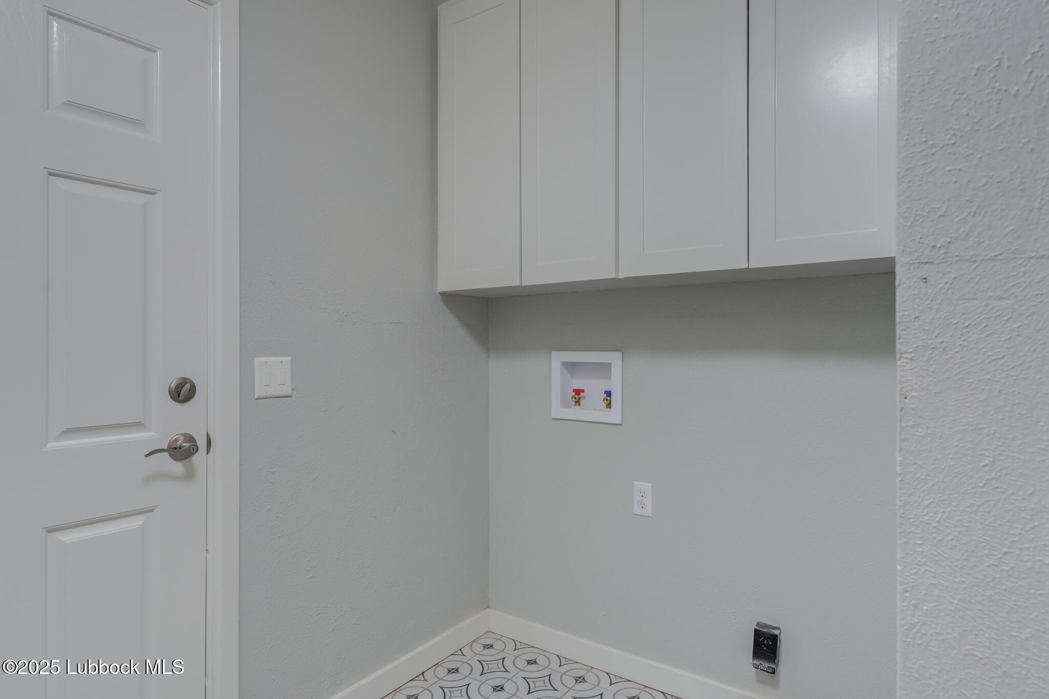 1308 E Buckley Street Property Photo 53