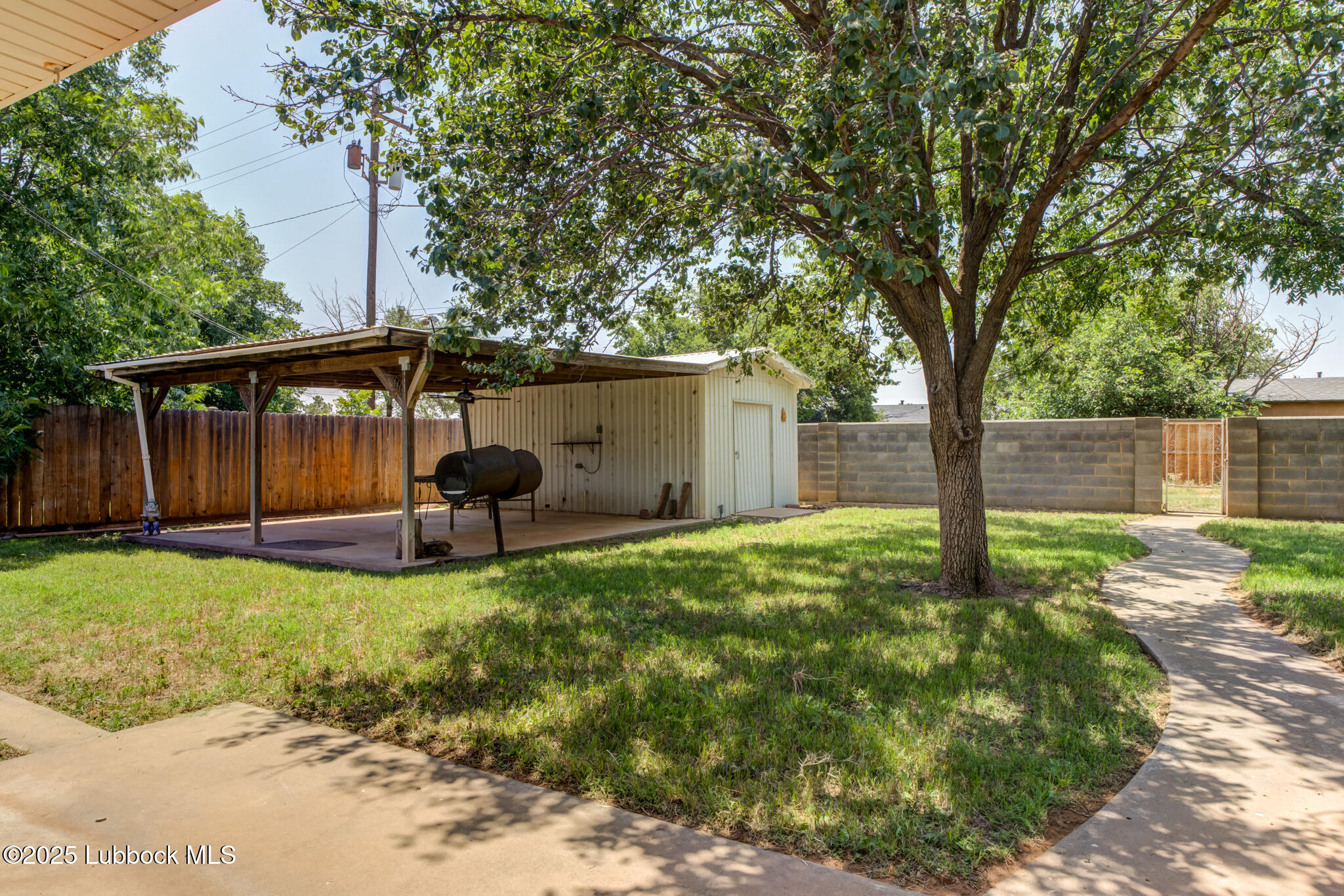 1308 E Buckley Street Property Photo 56