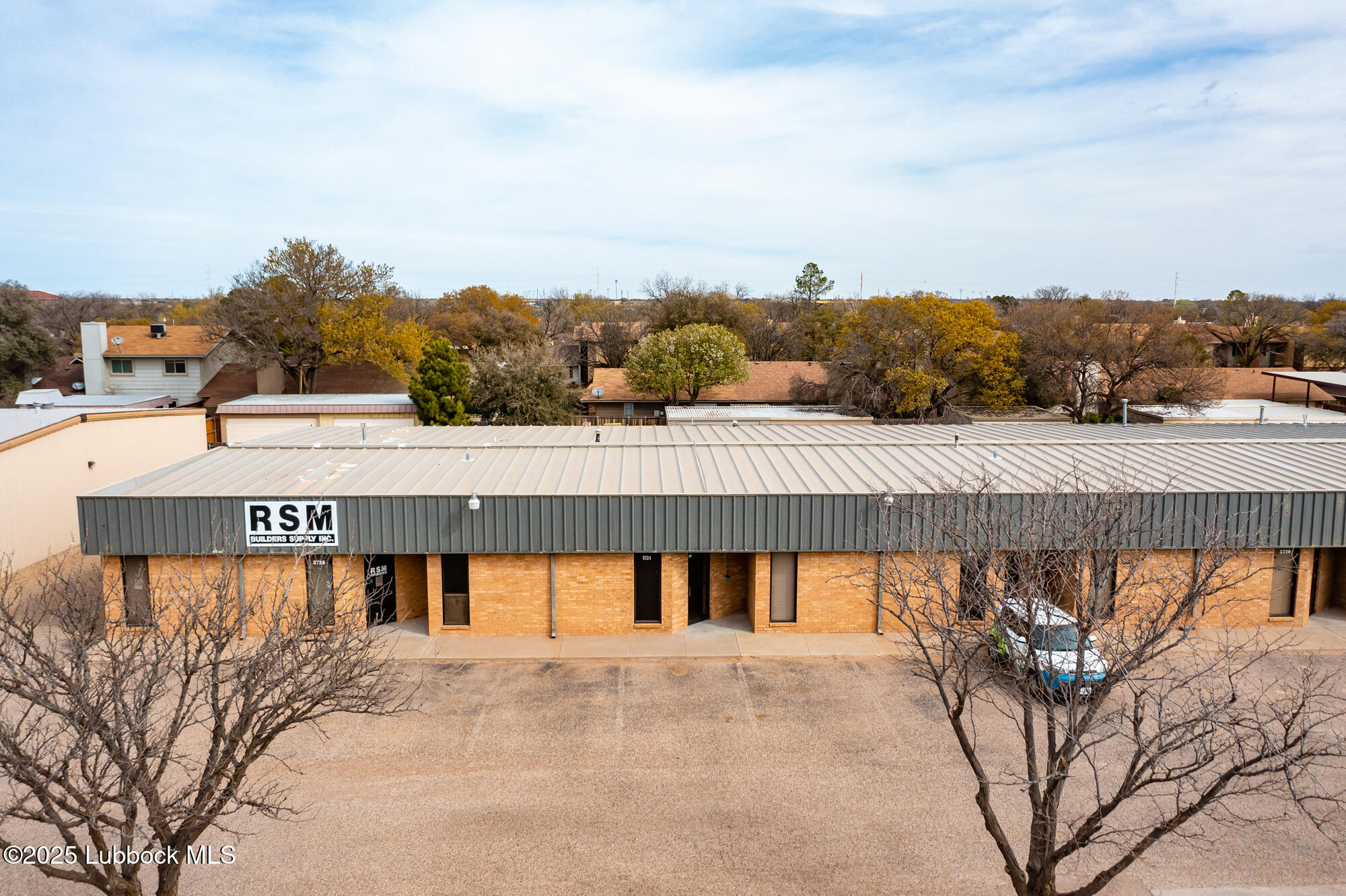 5724 40th Street Property Photo 1