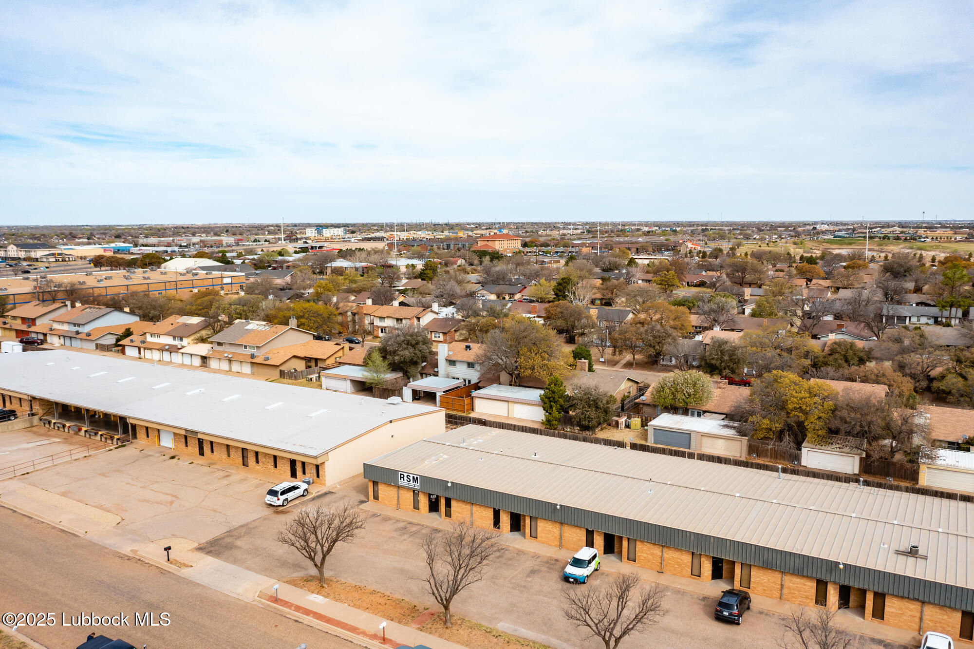 5724 40th Street Property Photo 3