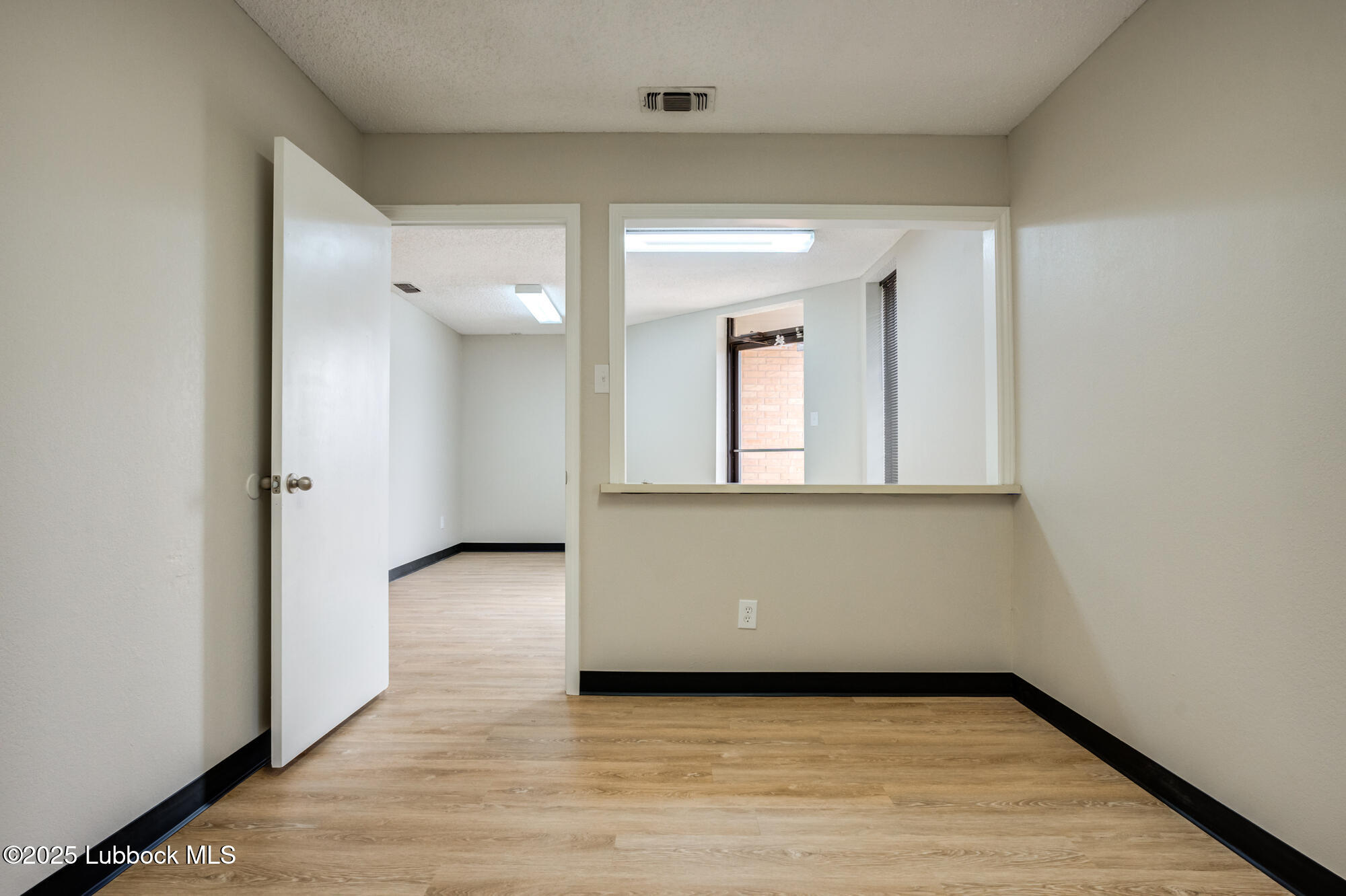 5724 40th Street Property Photo 27