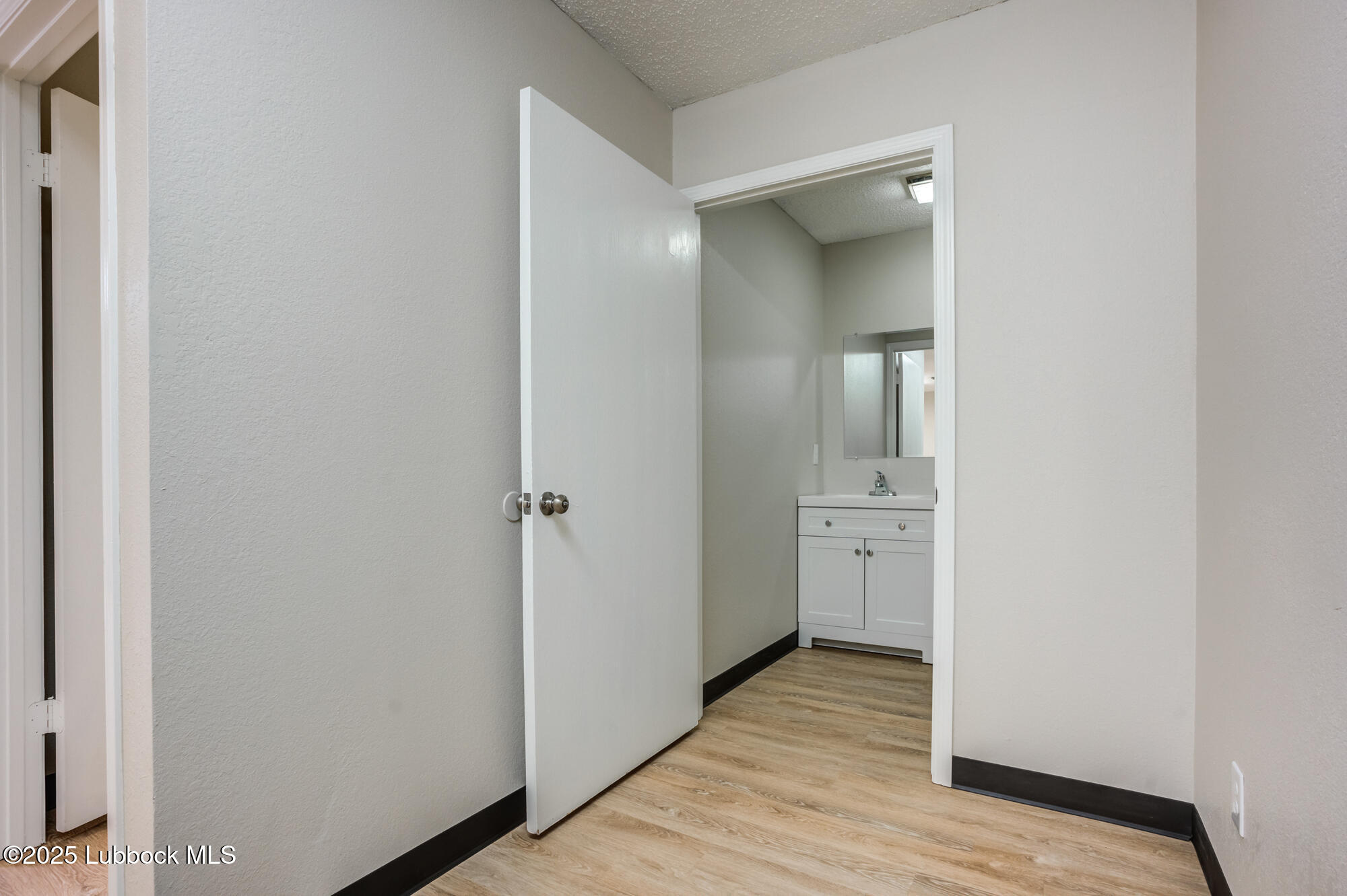 5724 40th Street Property Photo 31