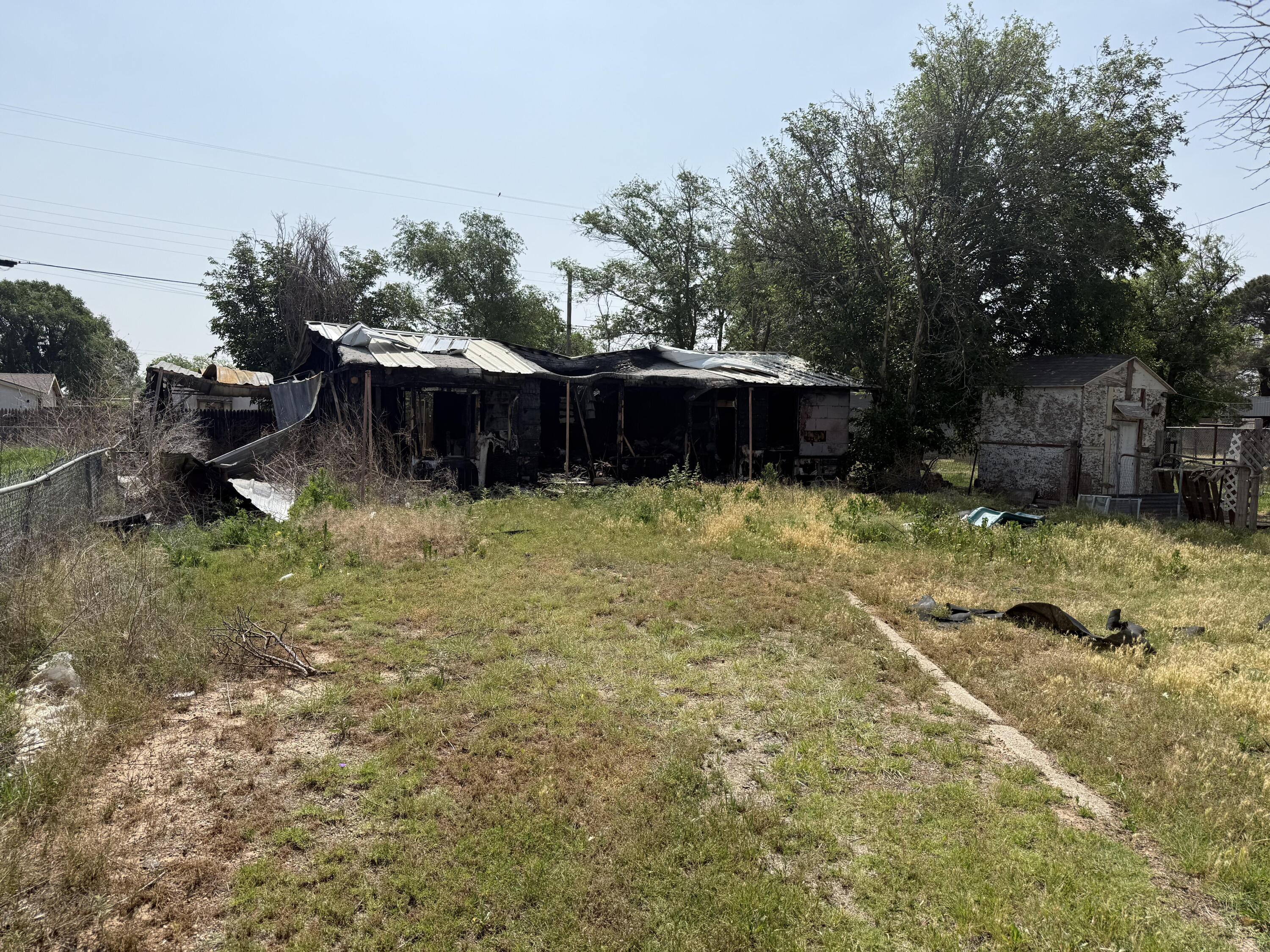 305 Jackson Avenue Property Photo 1