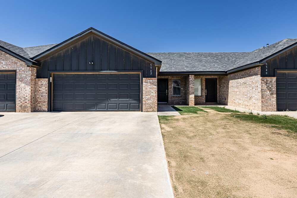 5542 Lehigh Street Property Photo 1