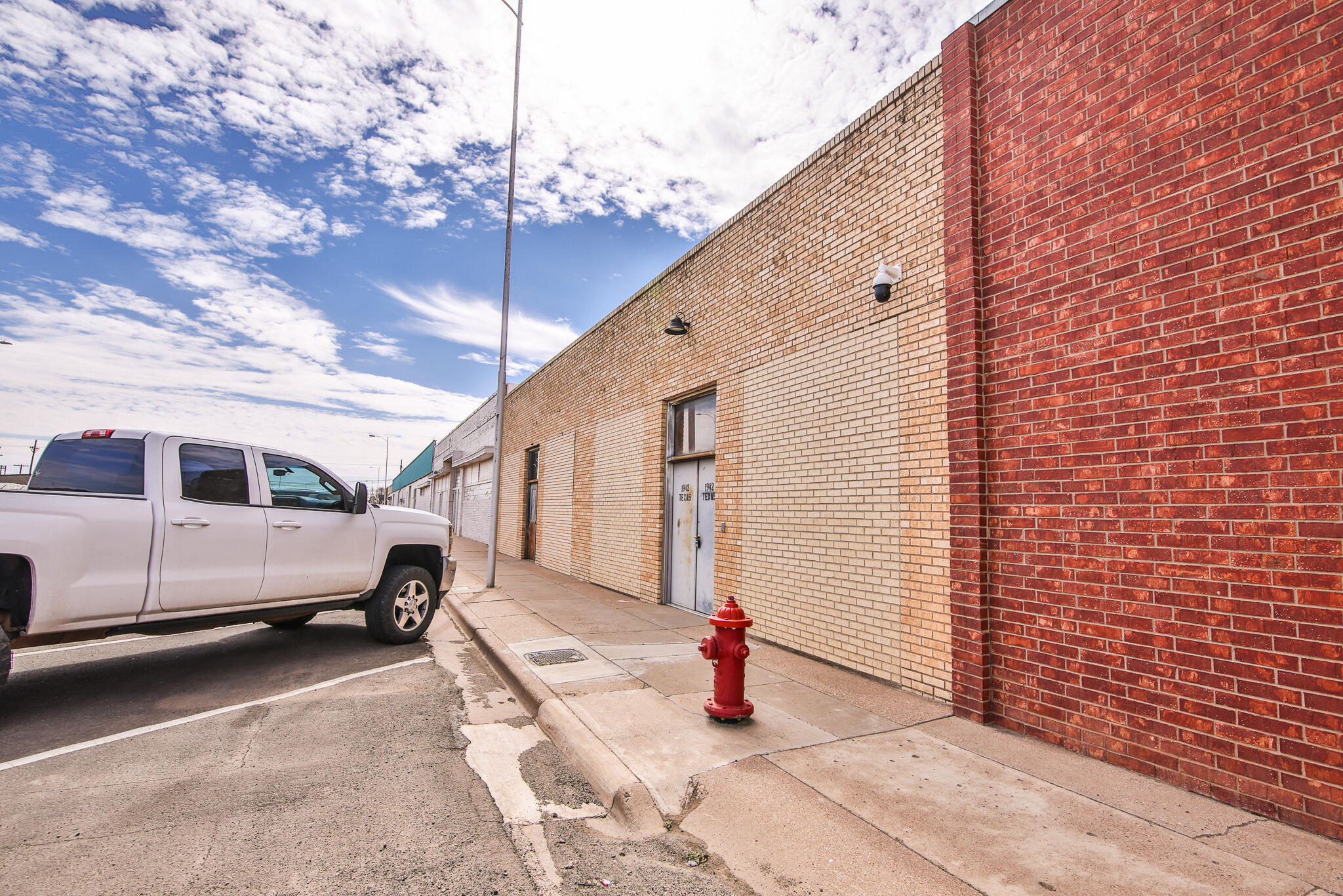 1942 Texas Avenue Property Photo 3