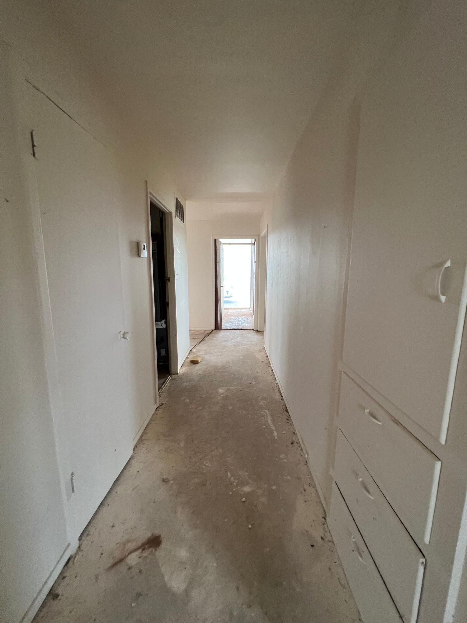 2500 N Main Street Property Photo 16