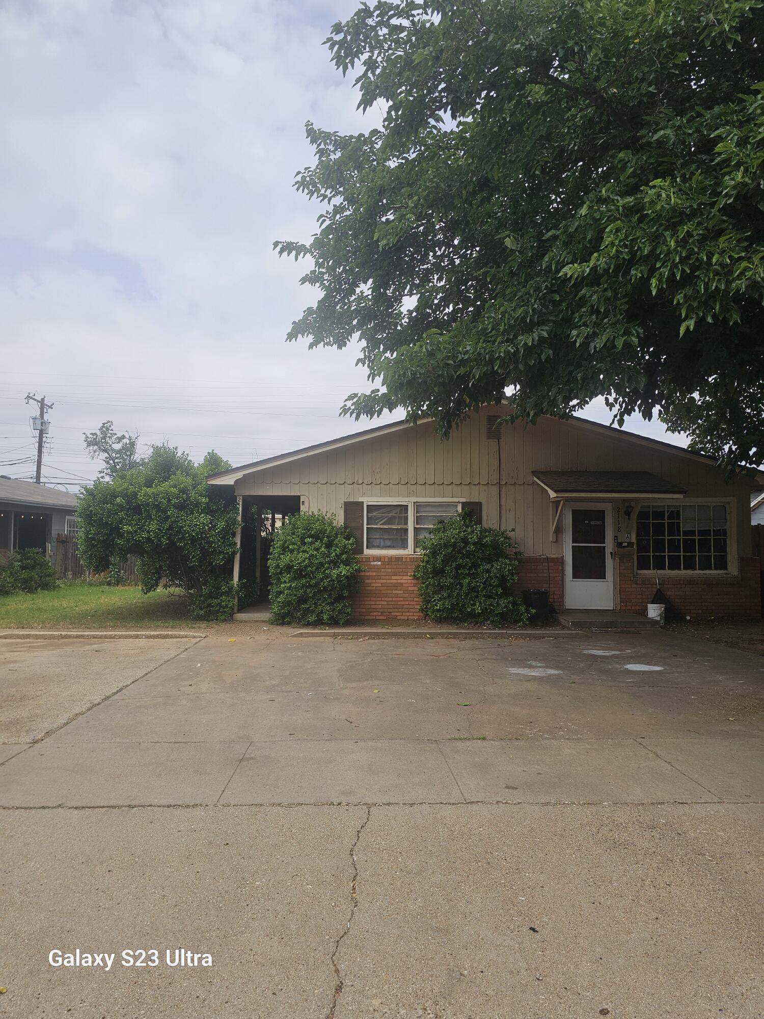 2118 38th Street, B Property Photo 1