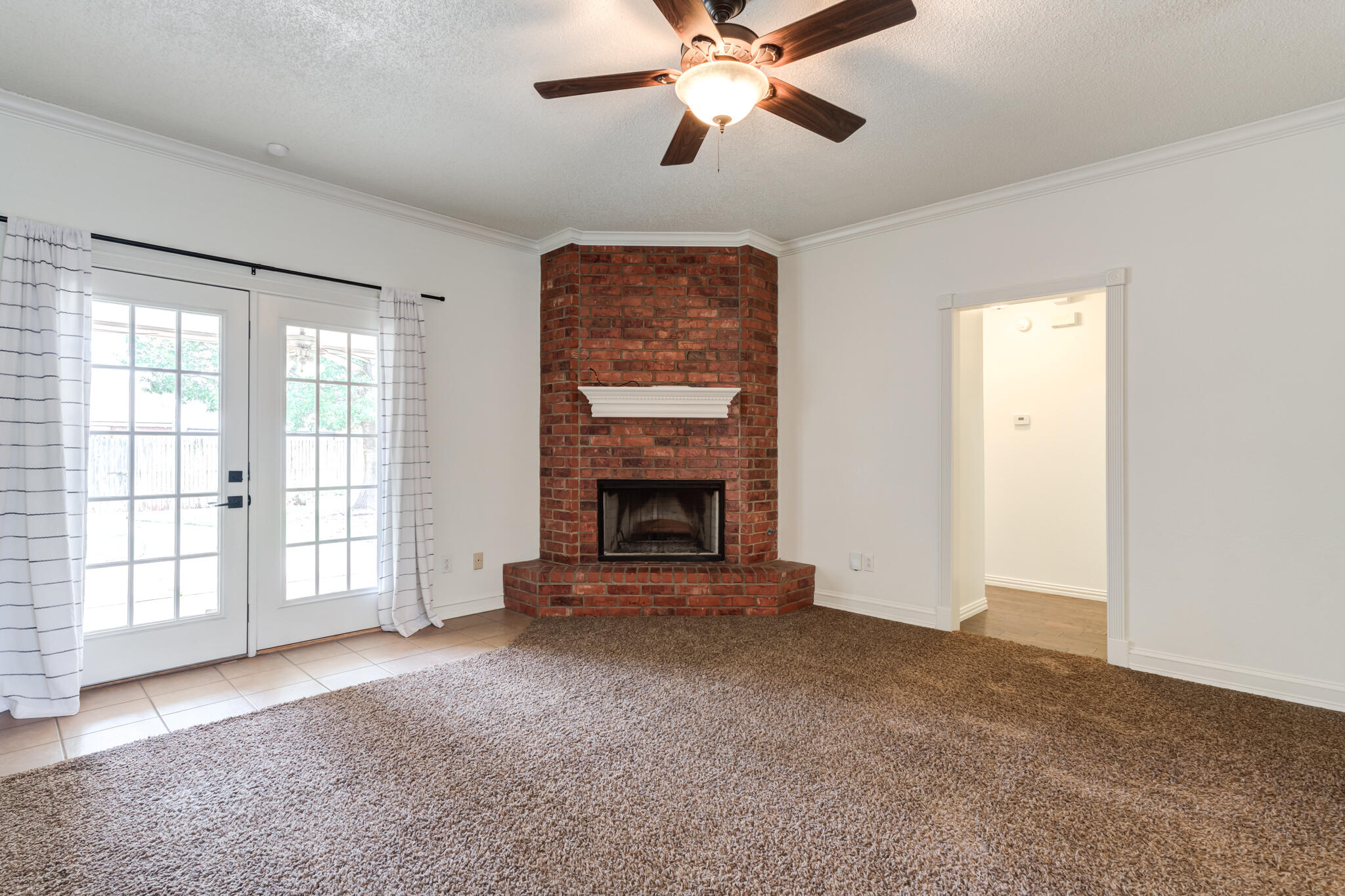6217 7th Street Property Photo 7