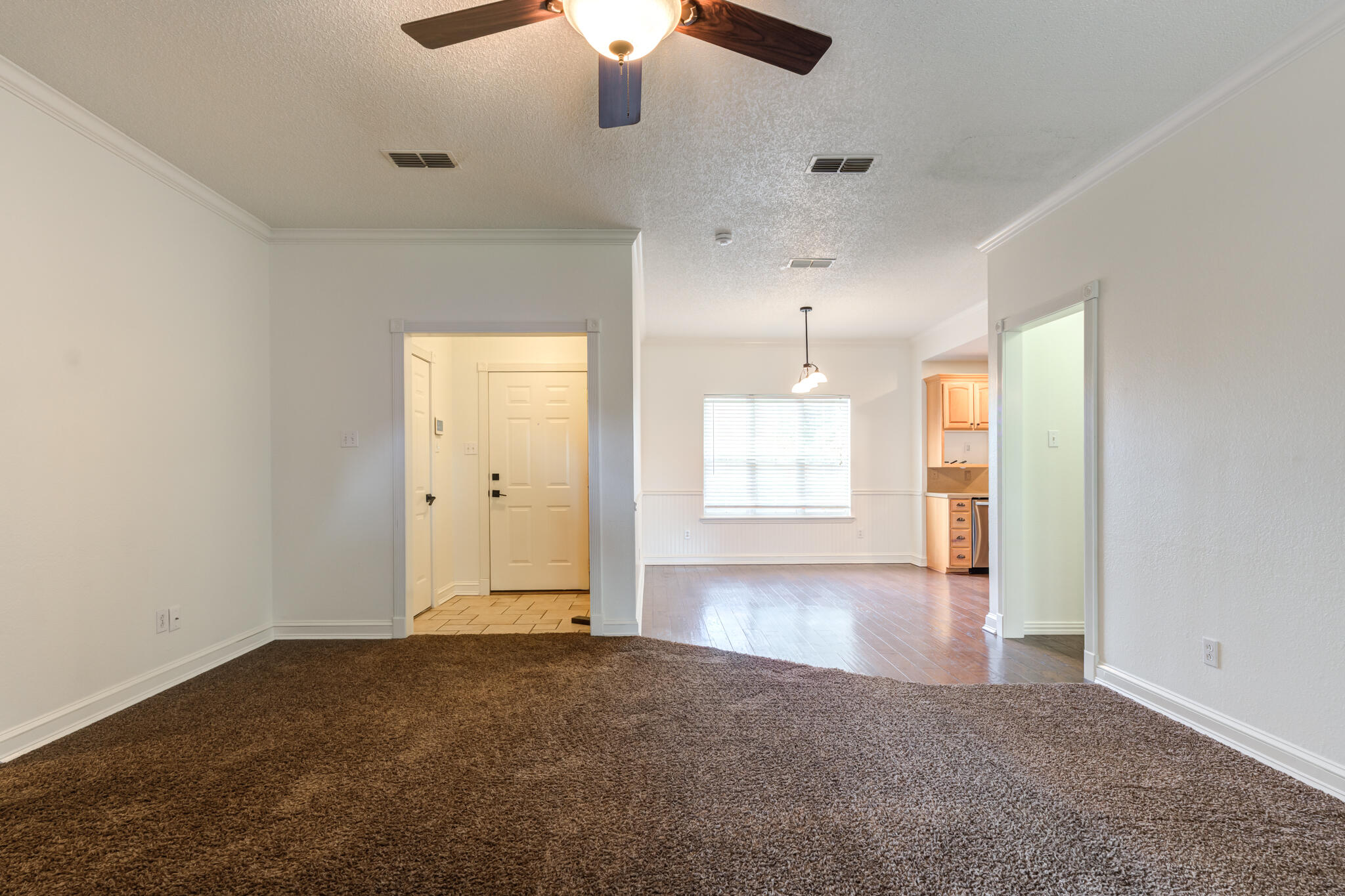 6217 7th Street Property Photo 10