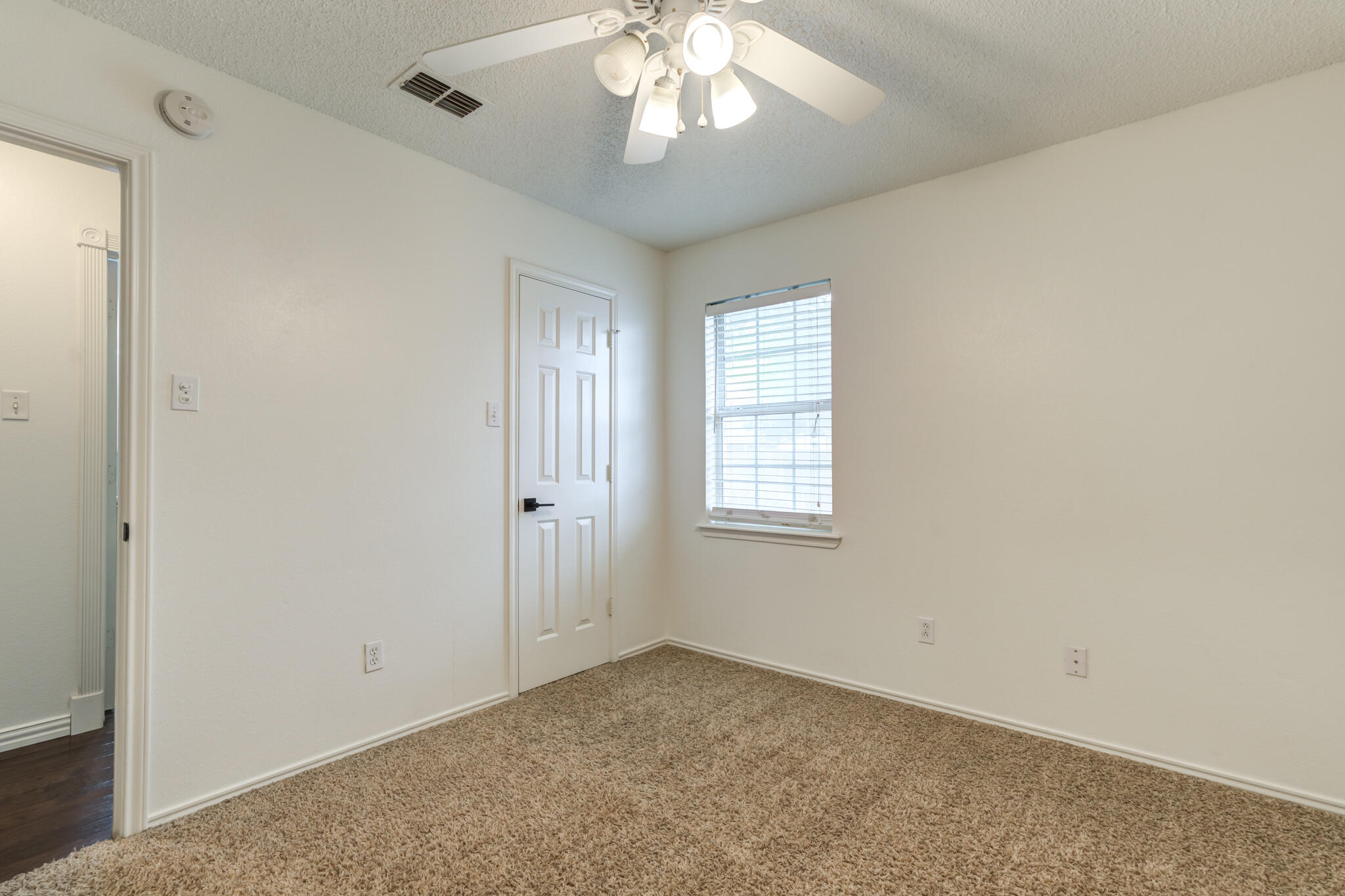 6217 7th Street Property Photo 30