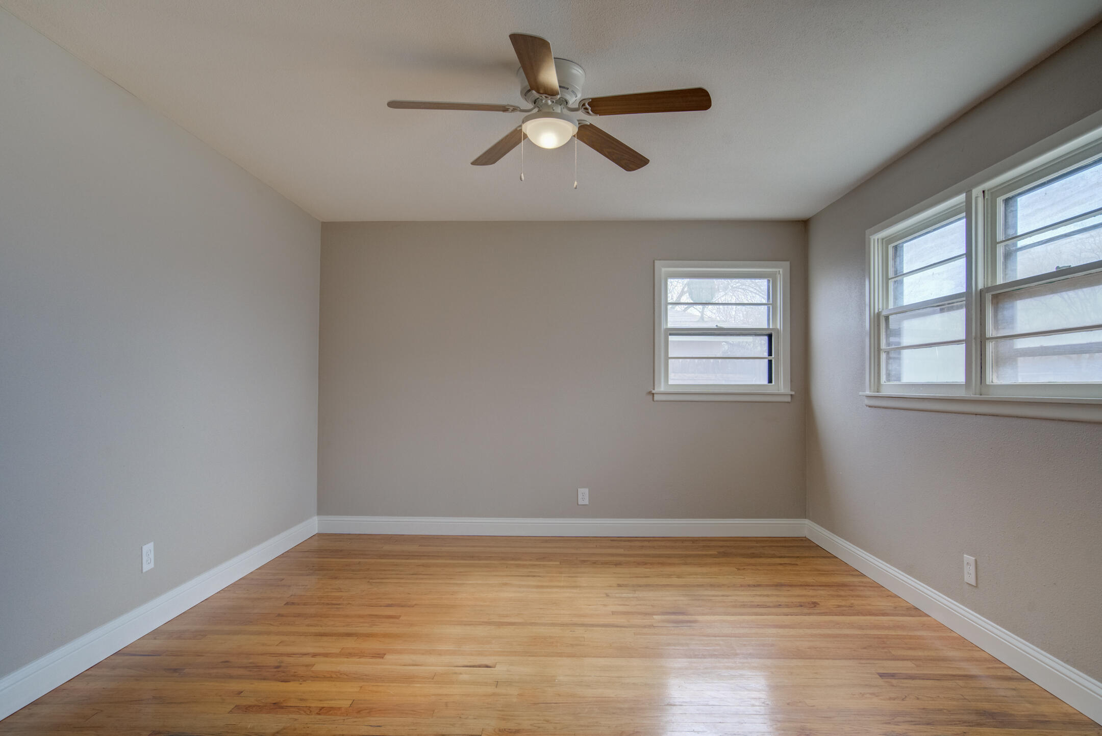4114 31st Street Property Photo 2