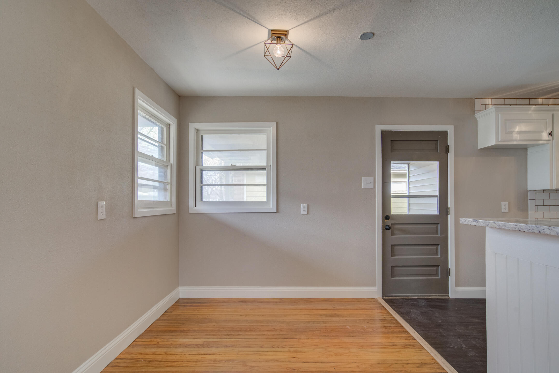 4114 31st Street Property Photo 6