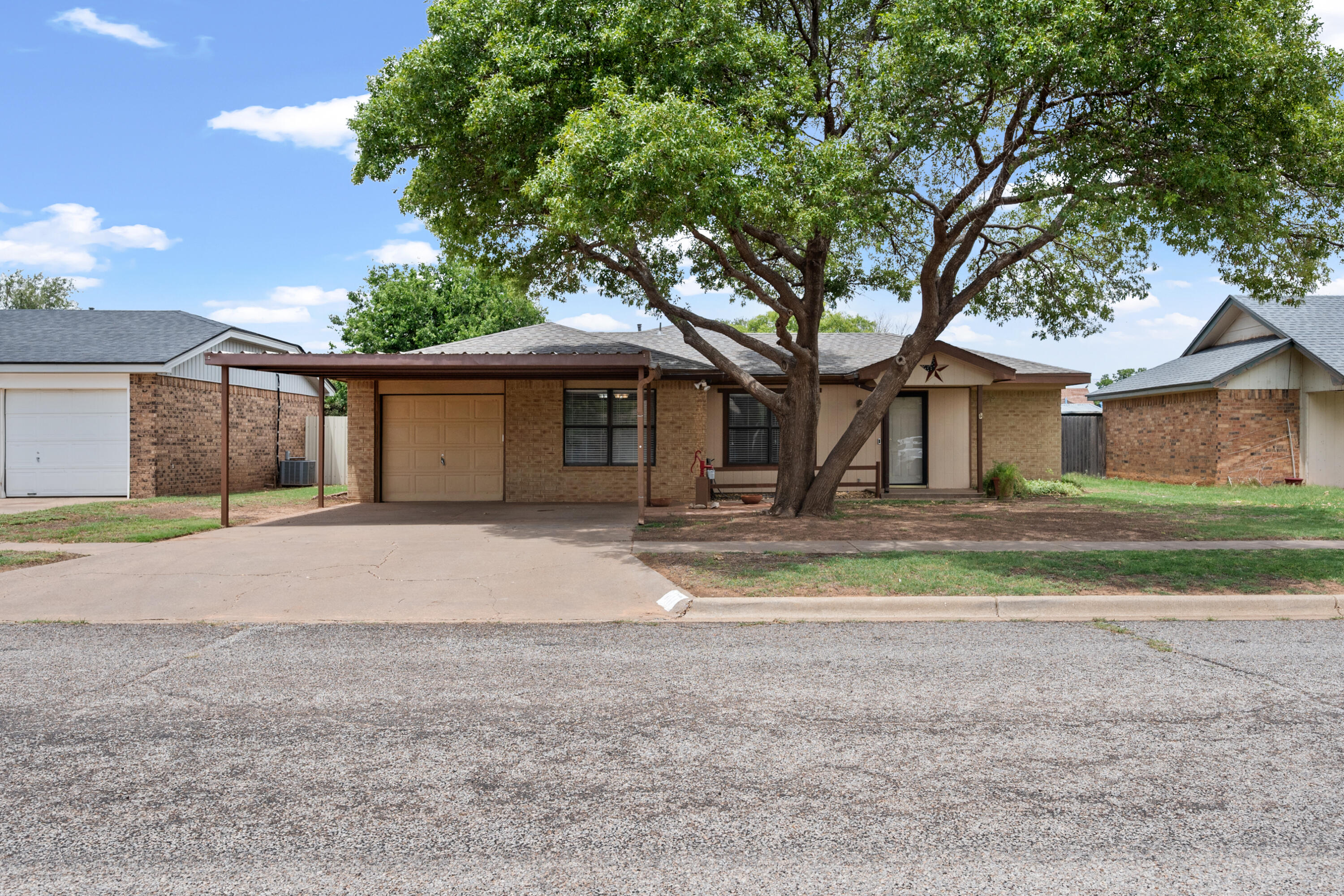 1417 Bryan Avenue Property Photo 1
