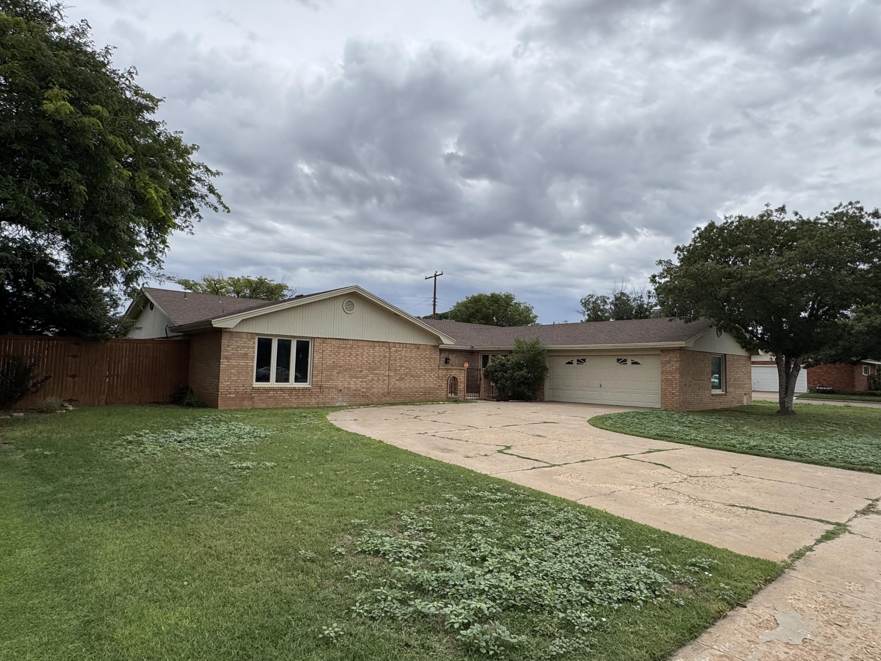 805 14th Street Property Photo 1