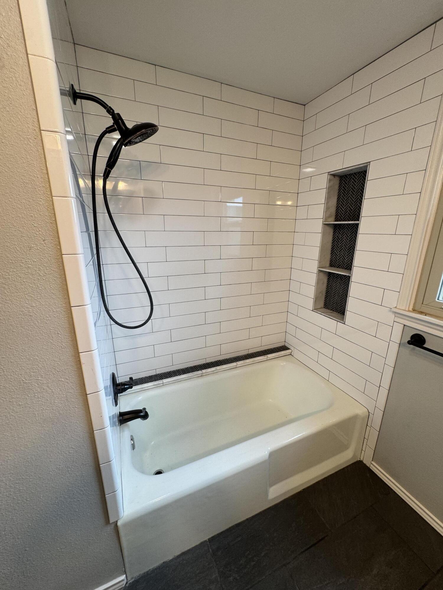 805 14th Street Property Photo 11