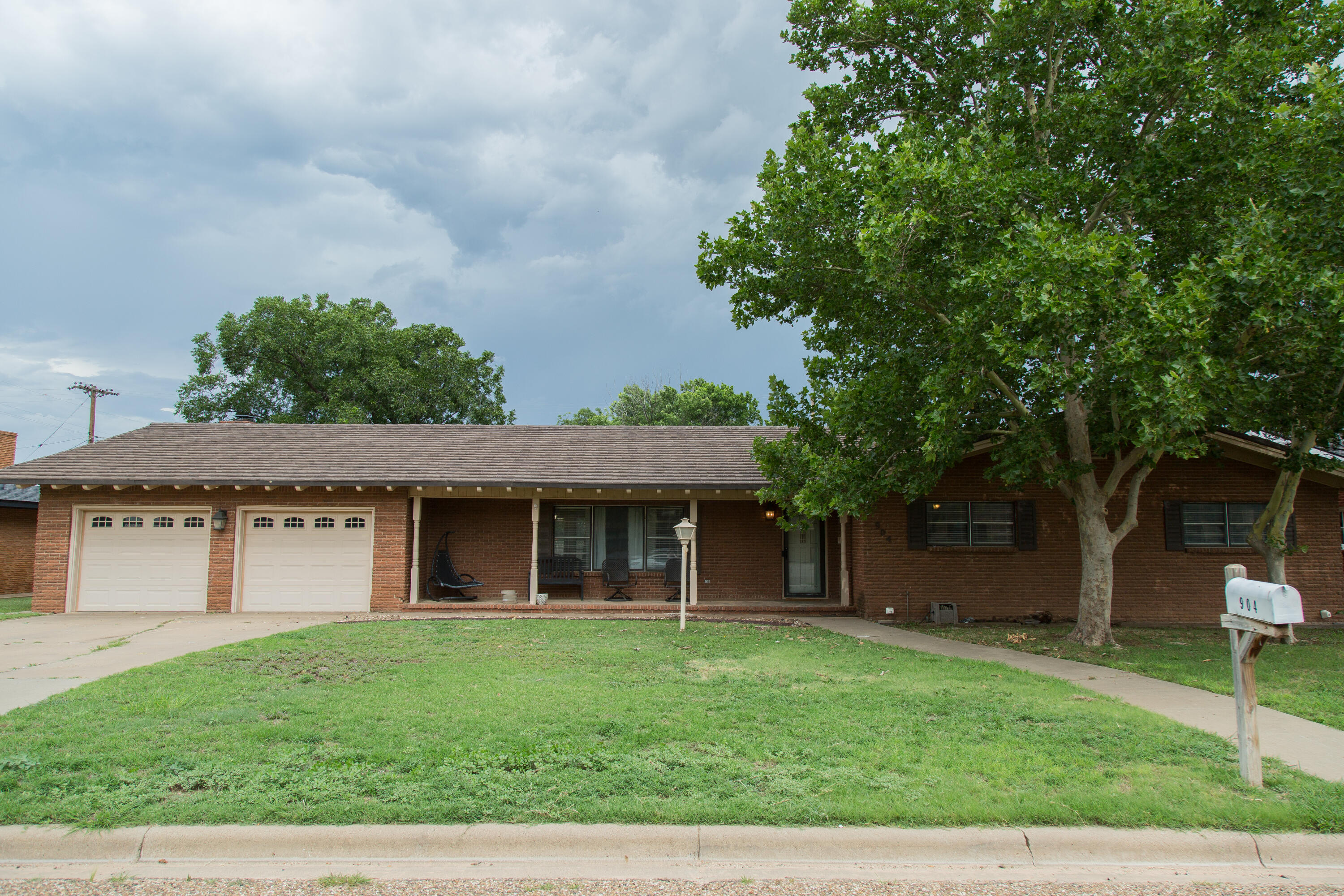 904 Itasca Street Property Photo 1