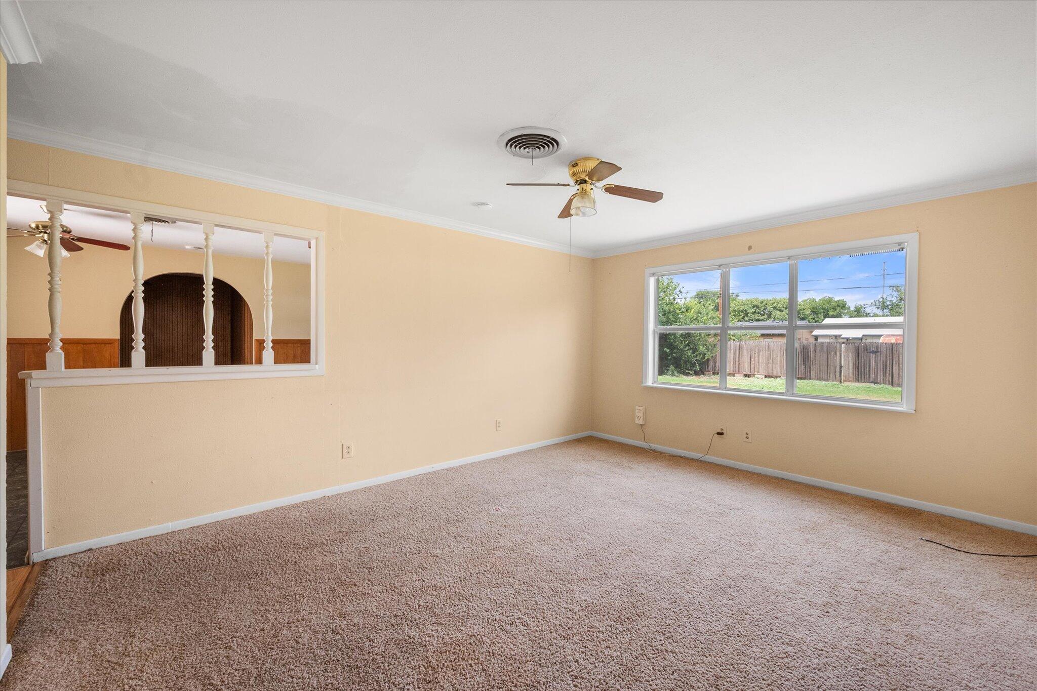 5220 41st Street Property Photo 4