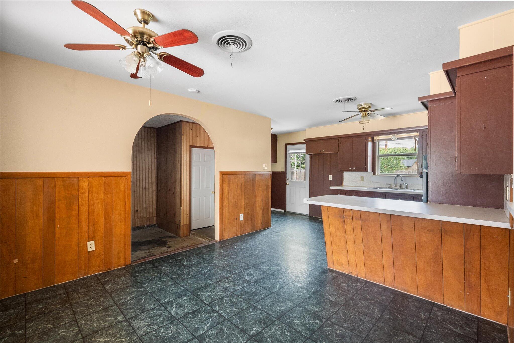 5220 41st Street Property Photo 7