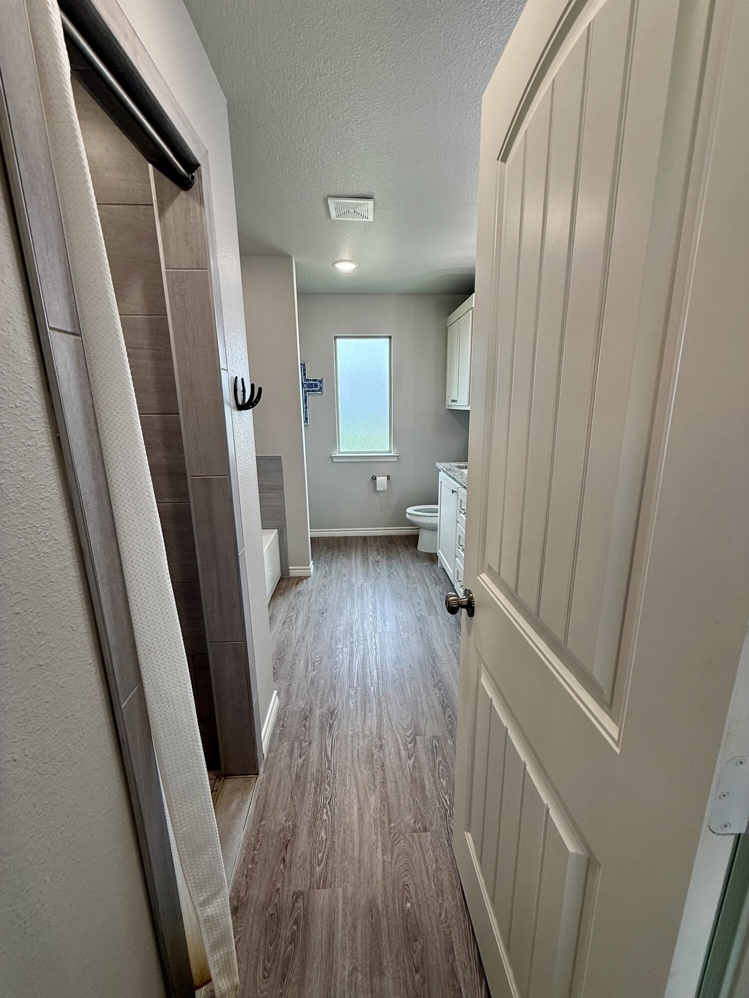 11719 County Rd 6400, B Property Photo 17