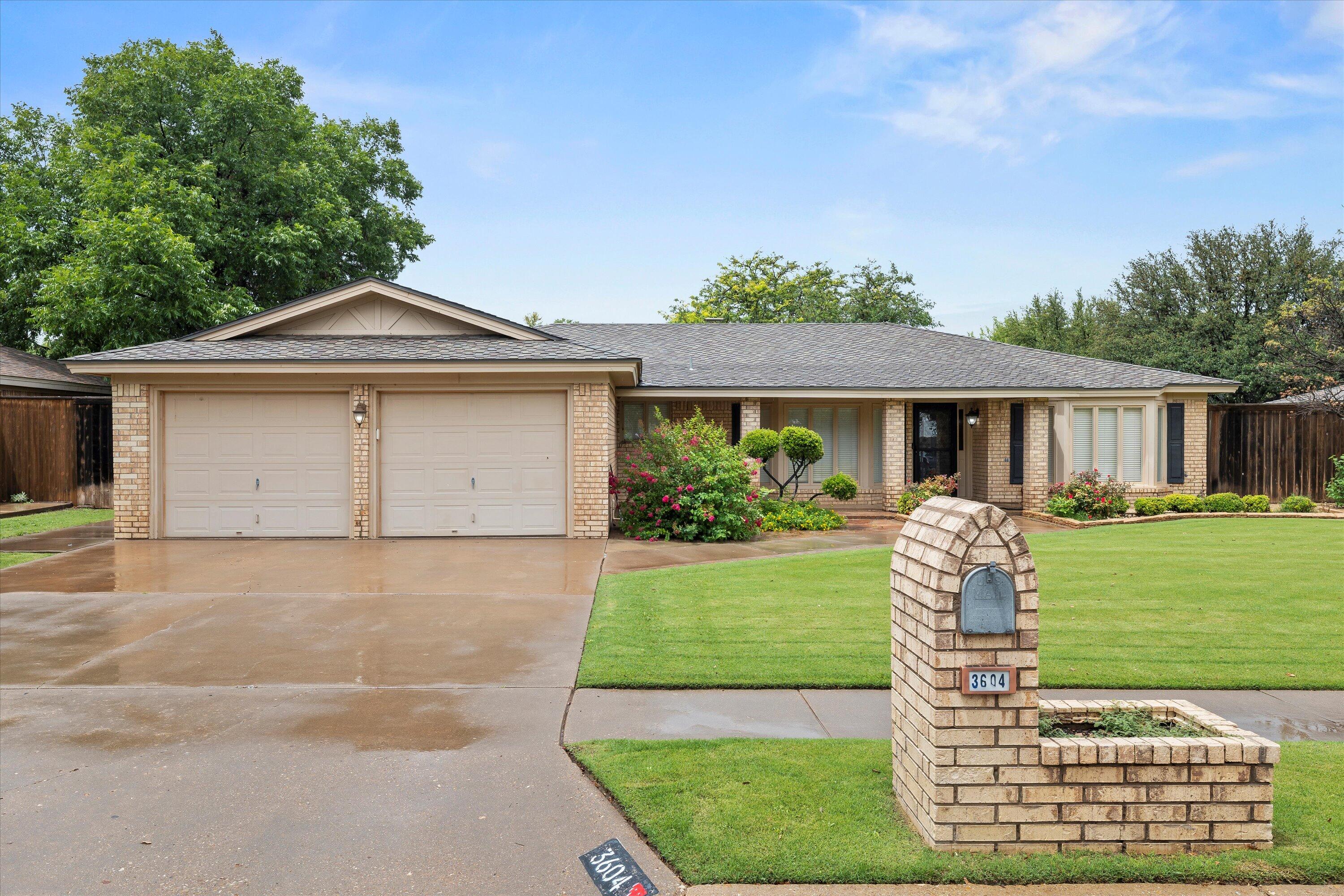 3604 93rd Street Property Photo