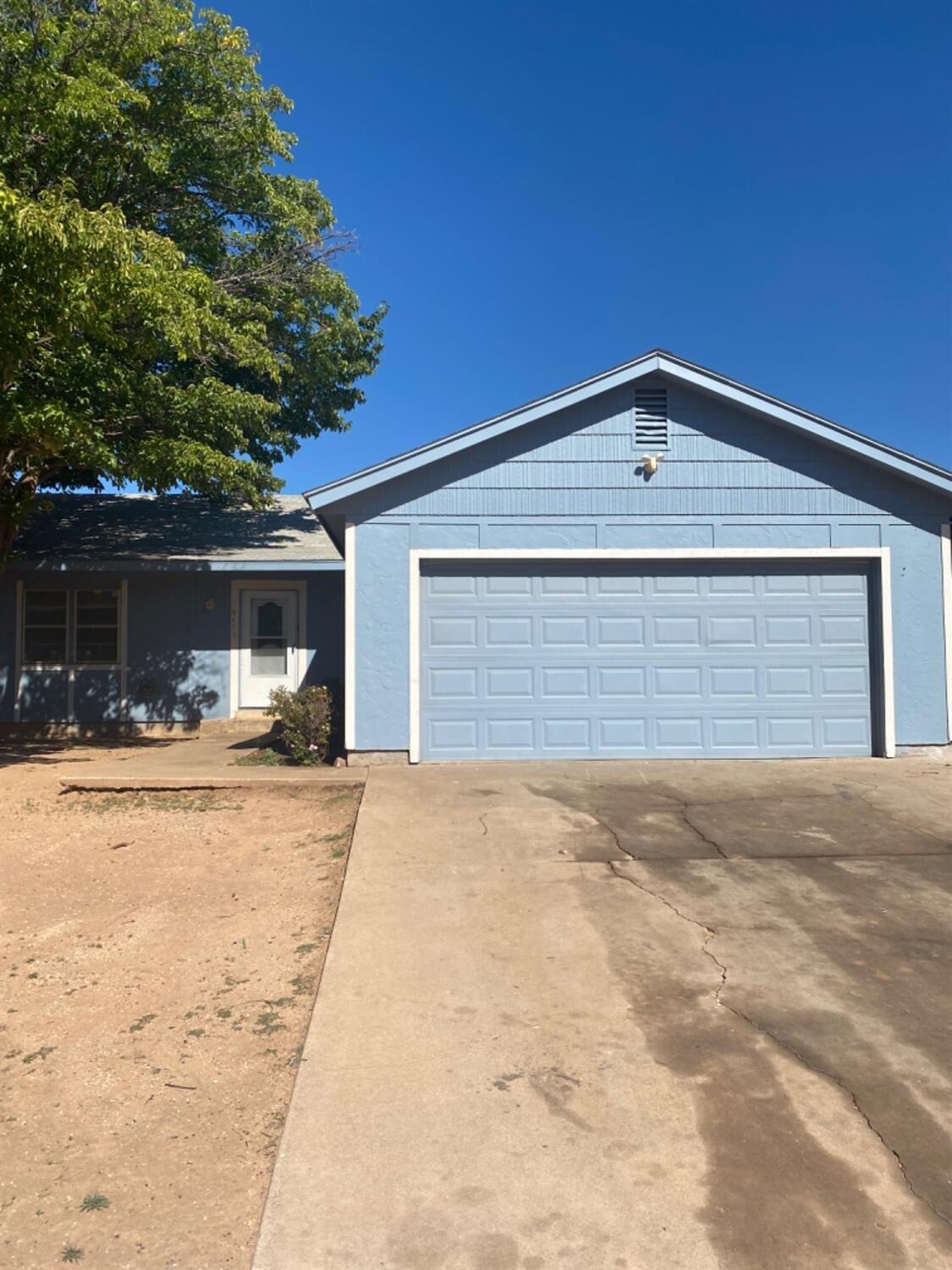 9405 Canton Avenue Property Photo 1