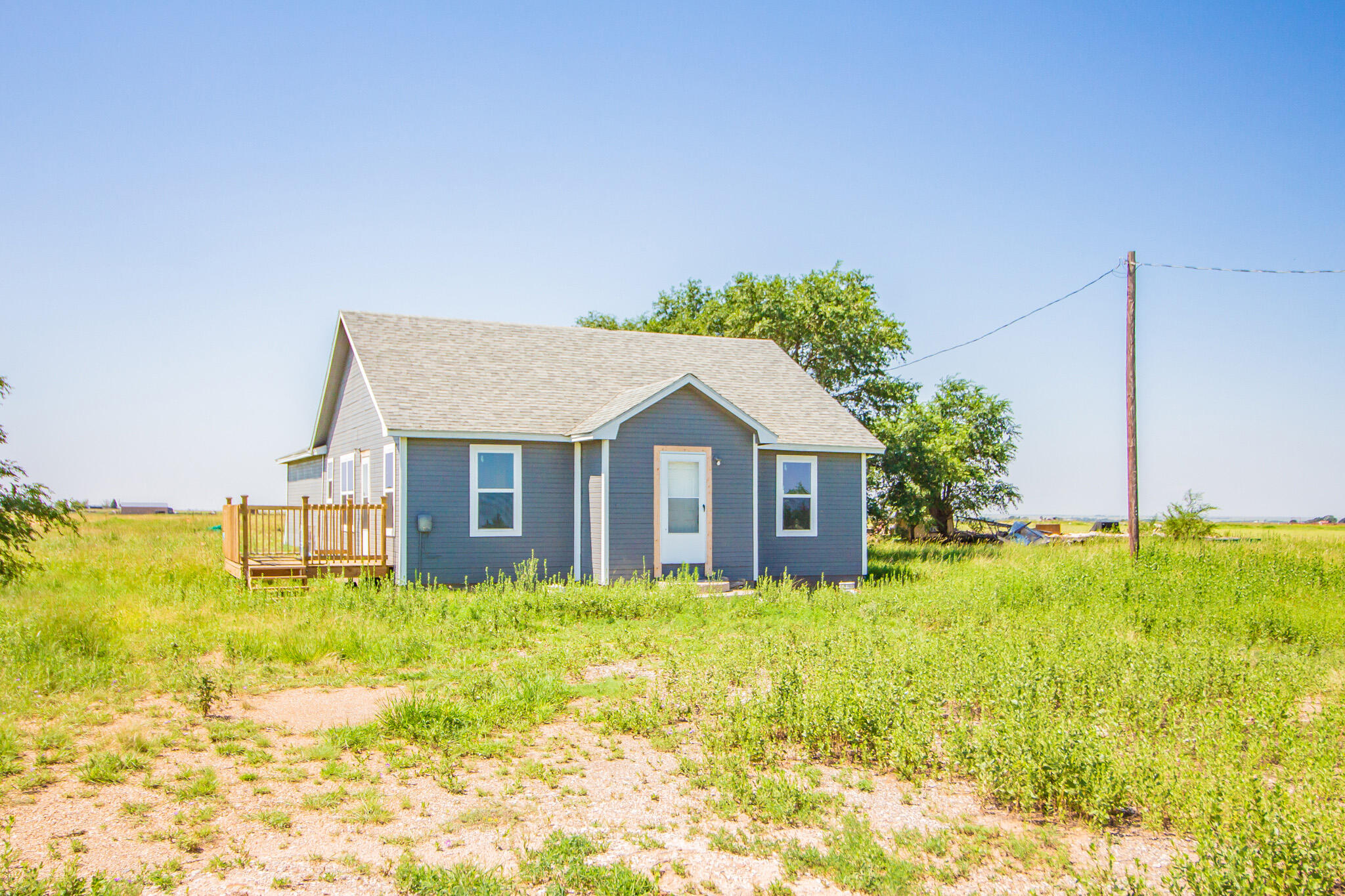 9513 C R 5400 Property Photo 1