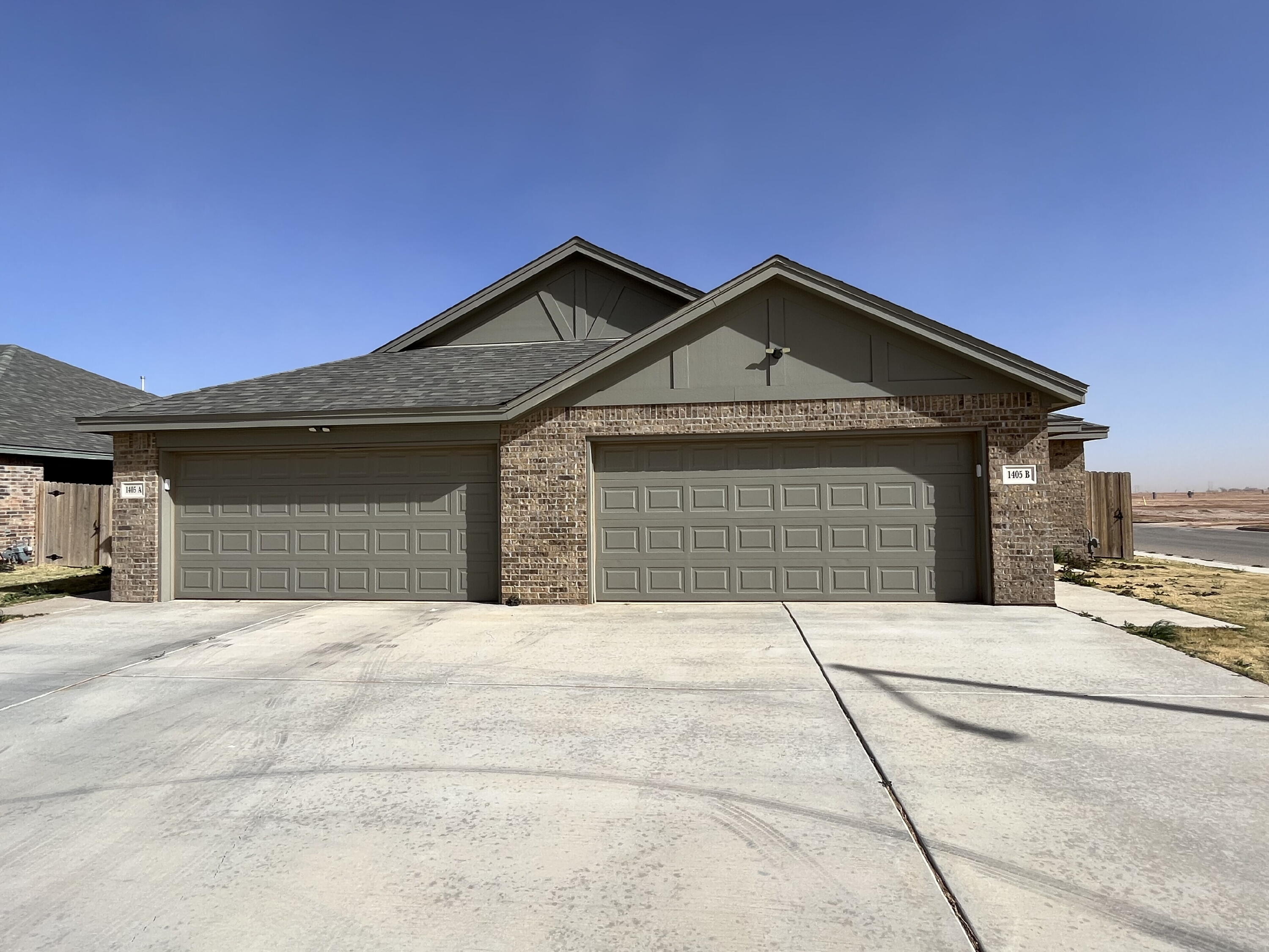 1403 15th Street, B Property Photo 1