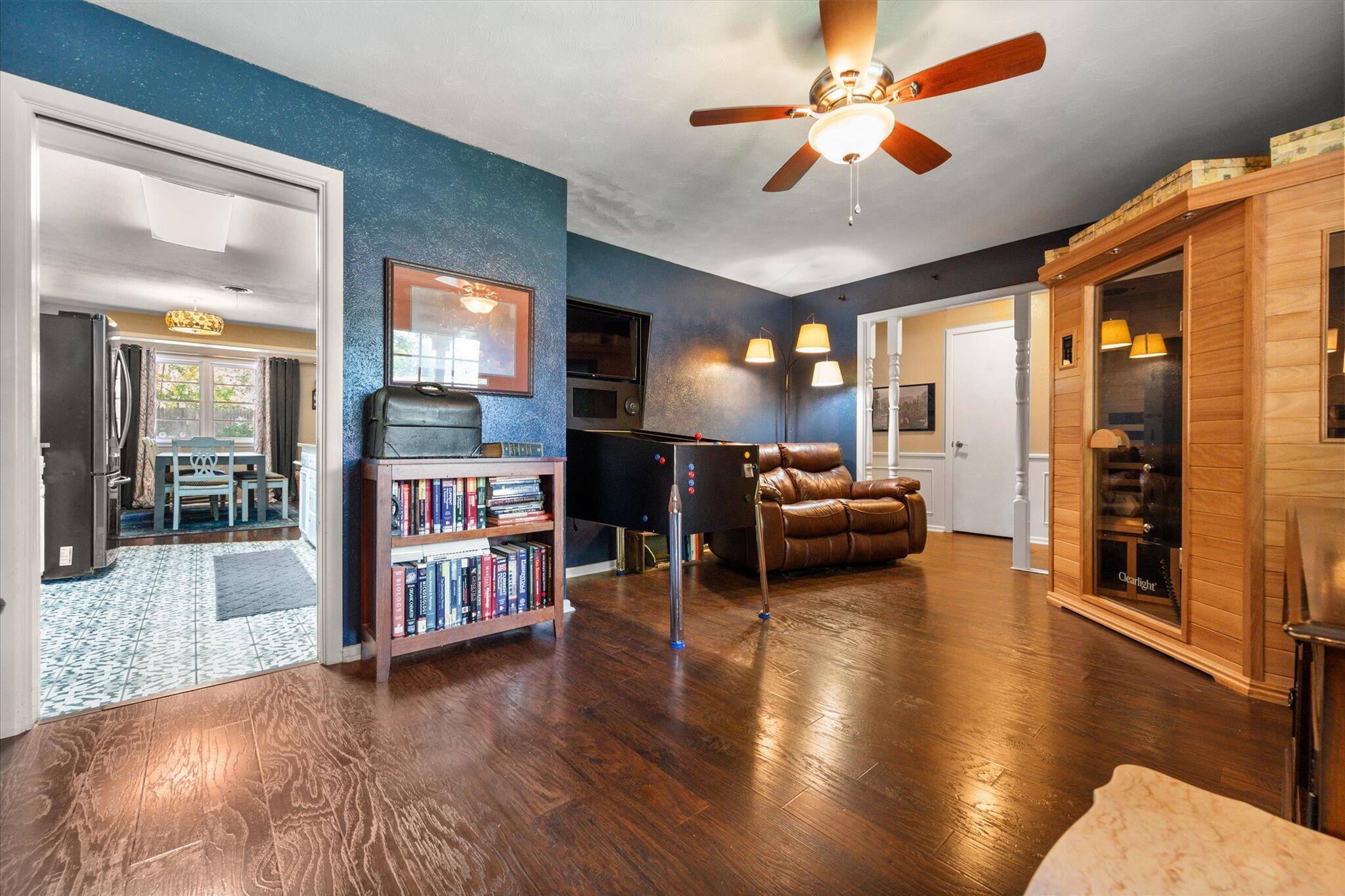 3820 53rd Street Property Photo 5
