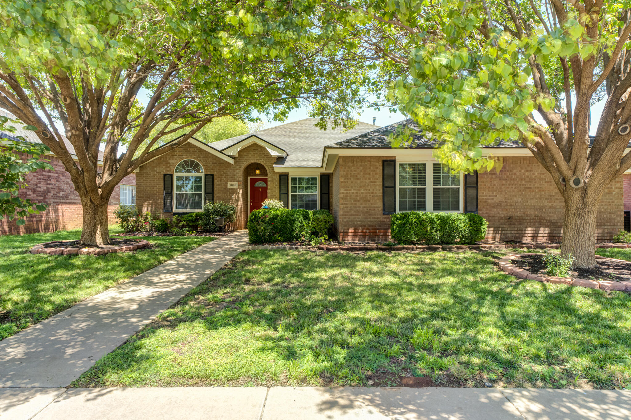 3004 87th Street Property Photo