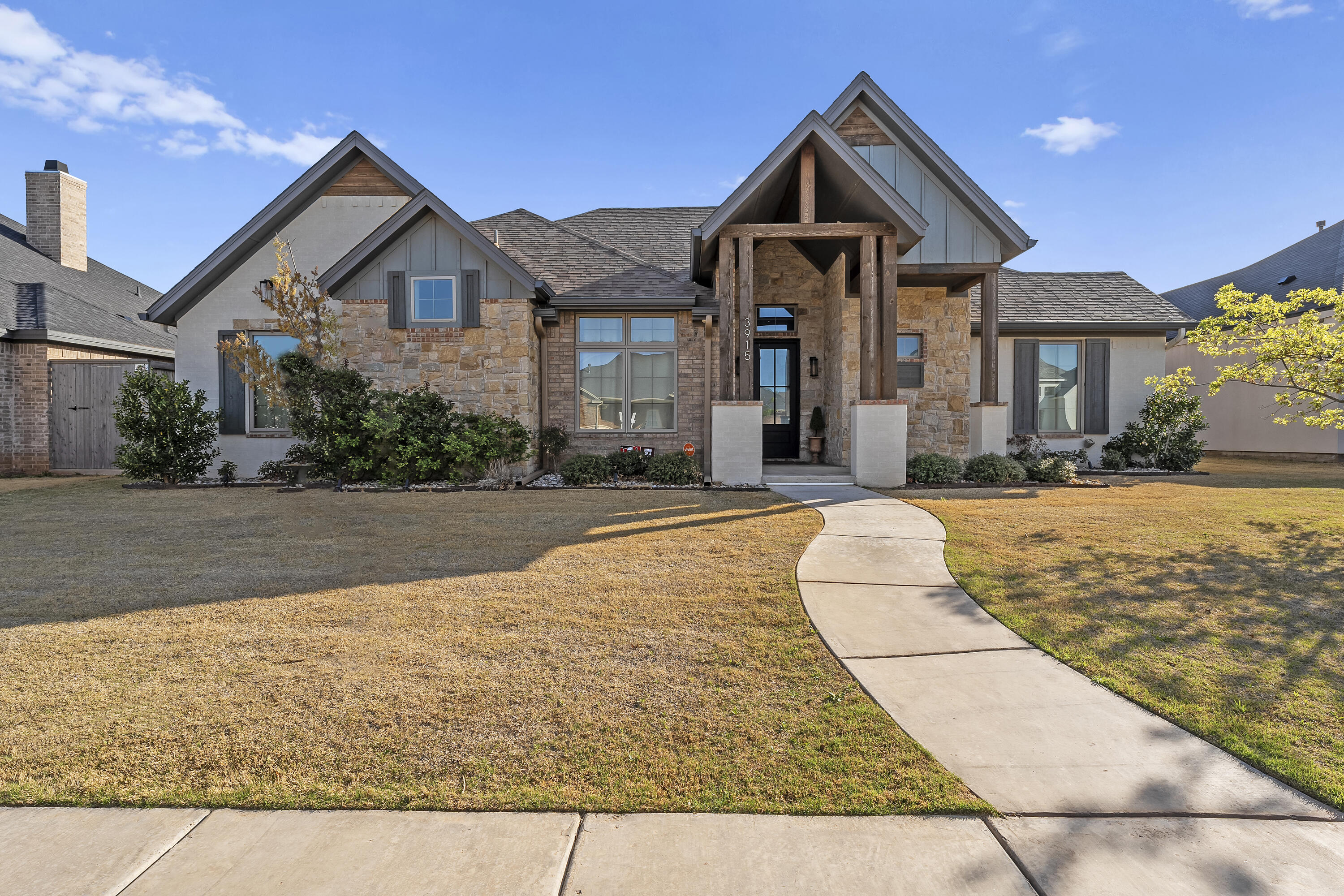 3915 137th Street Property Photo