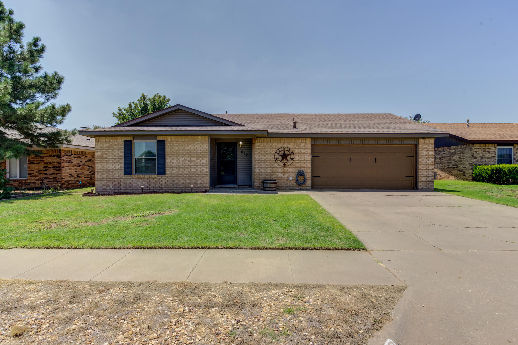 616 Ironton Avenue Property Photo 1