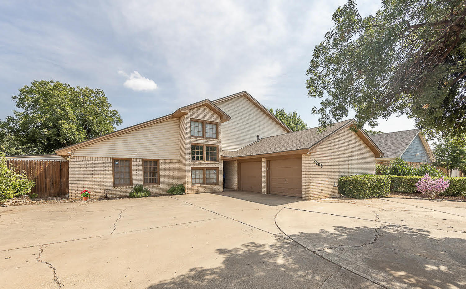 3208 79th Street Property Photo