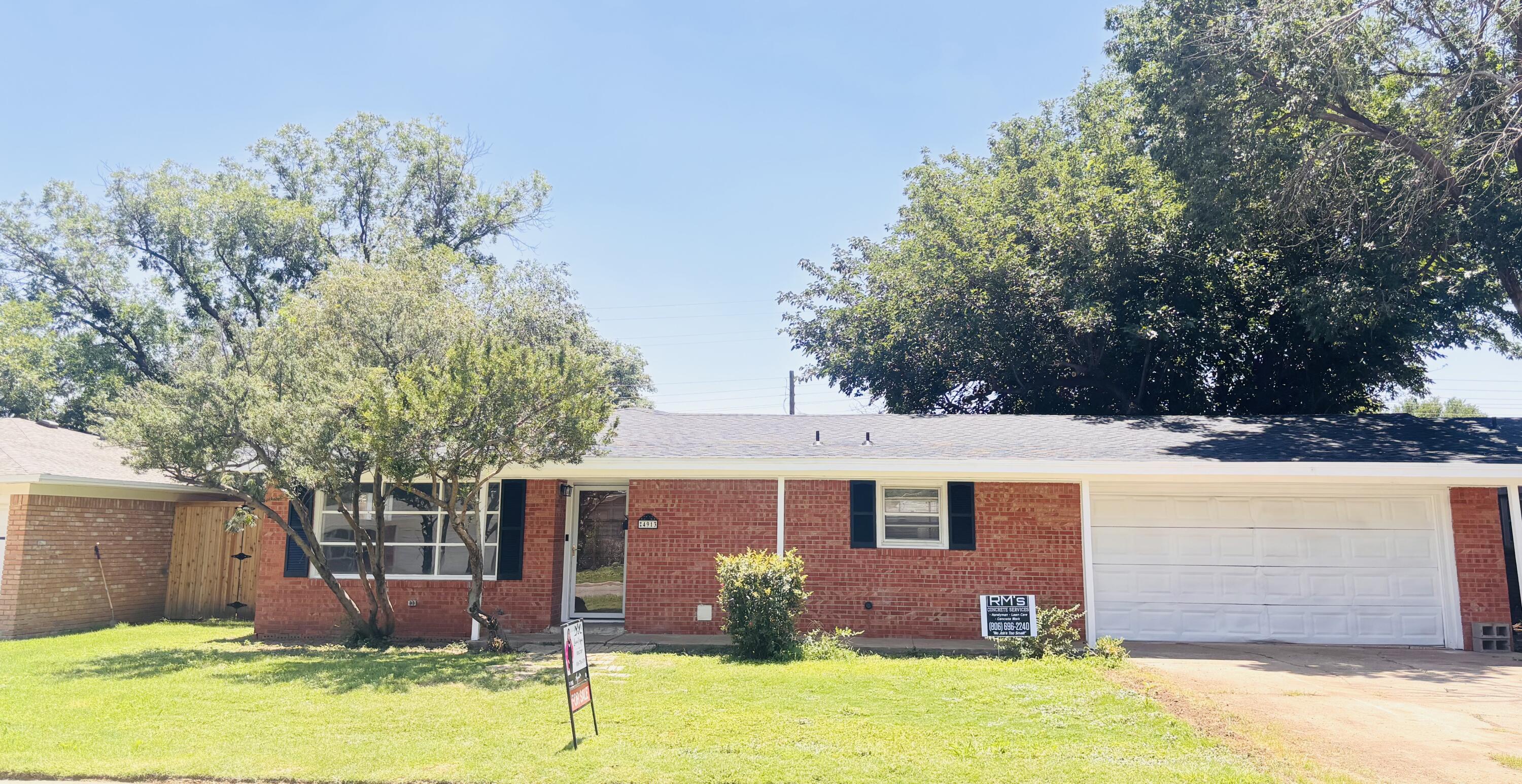 4913 17th Place Property Photo 1