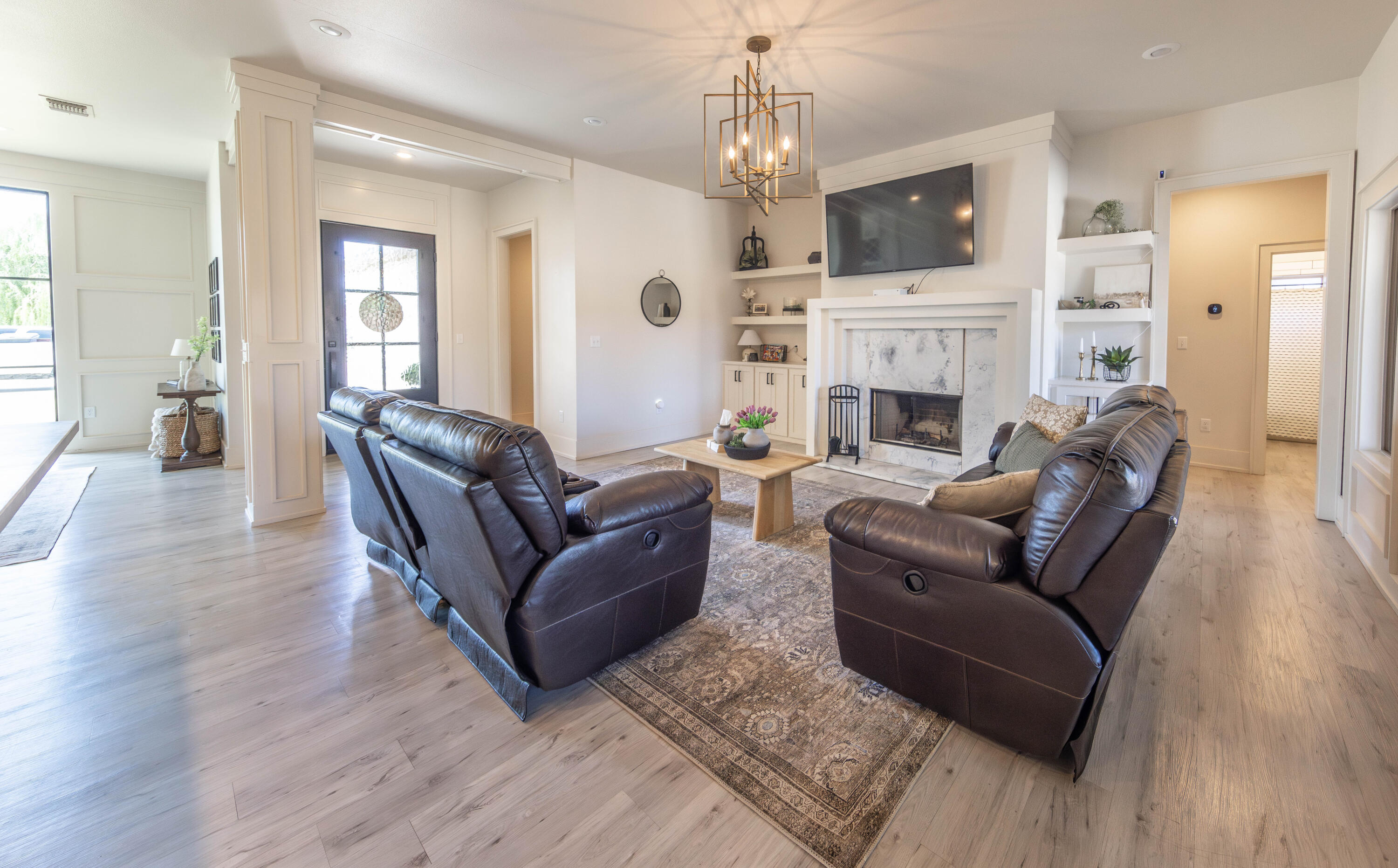 1127 16th Street Property Photo 5