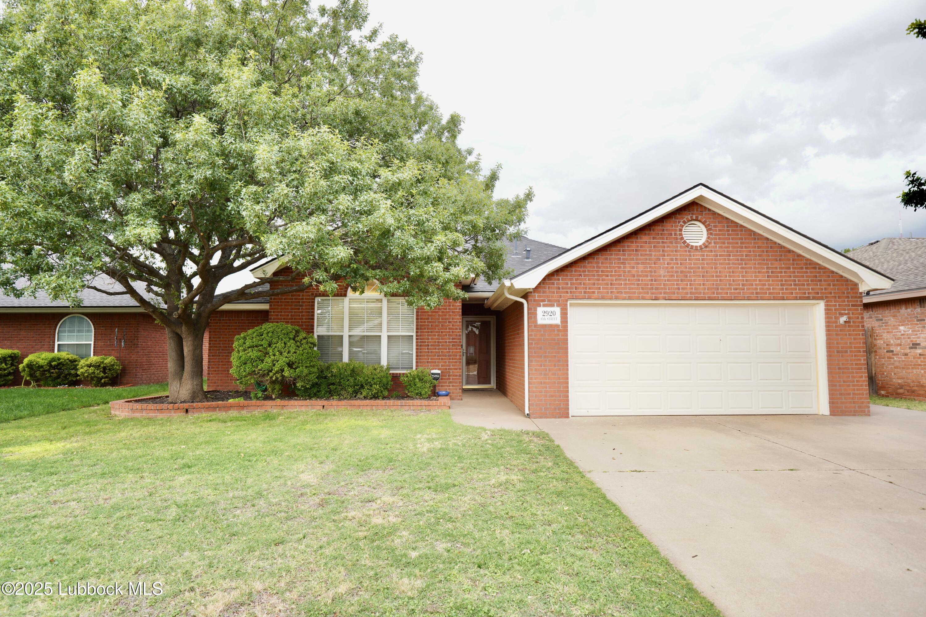 2920 85th Street Property Photo 1