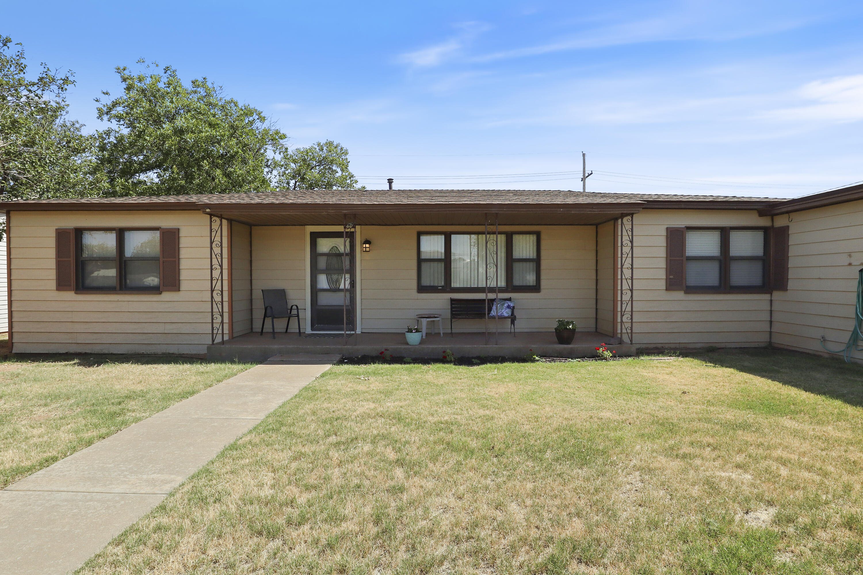 511 6th Street Property Photo 1