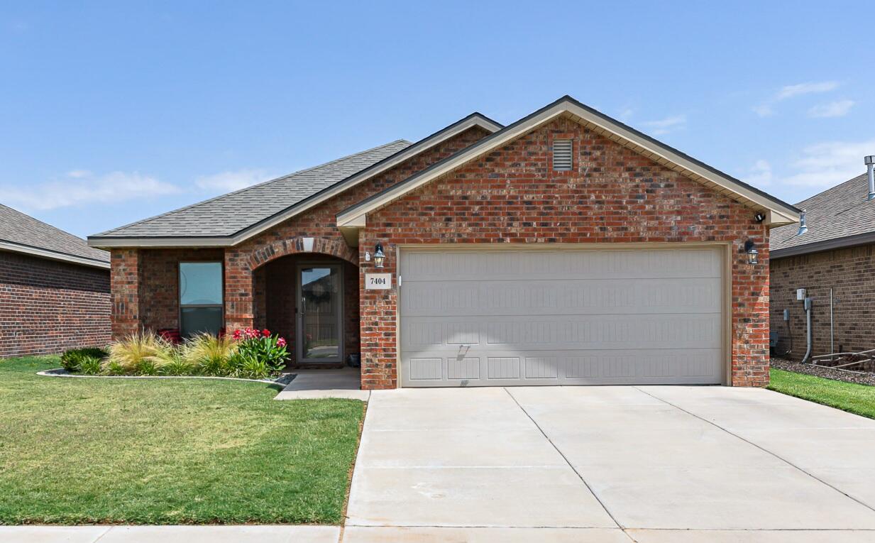 7404 105th Street Property Photo 1