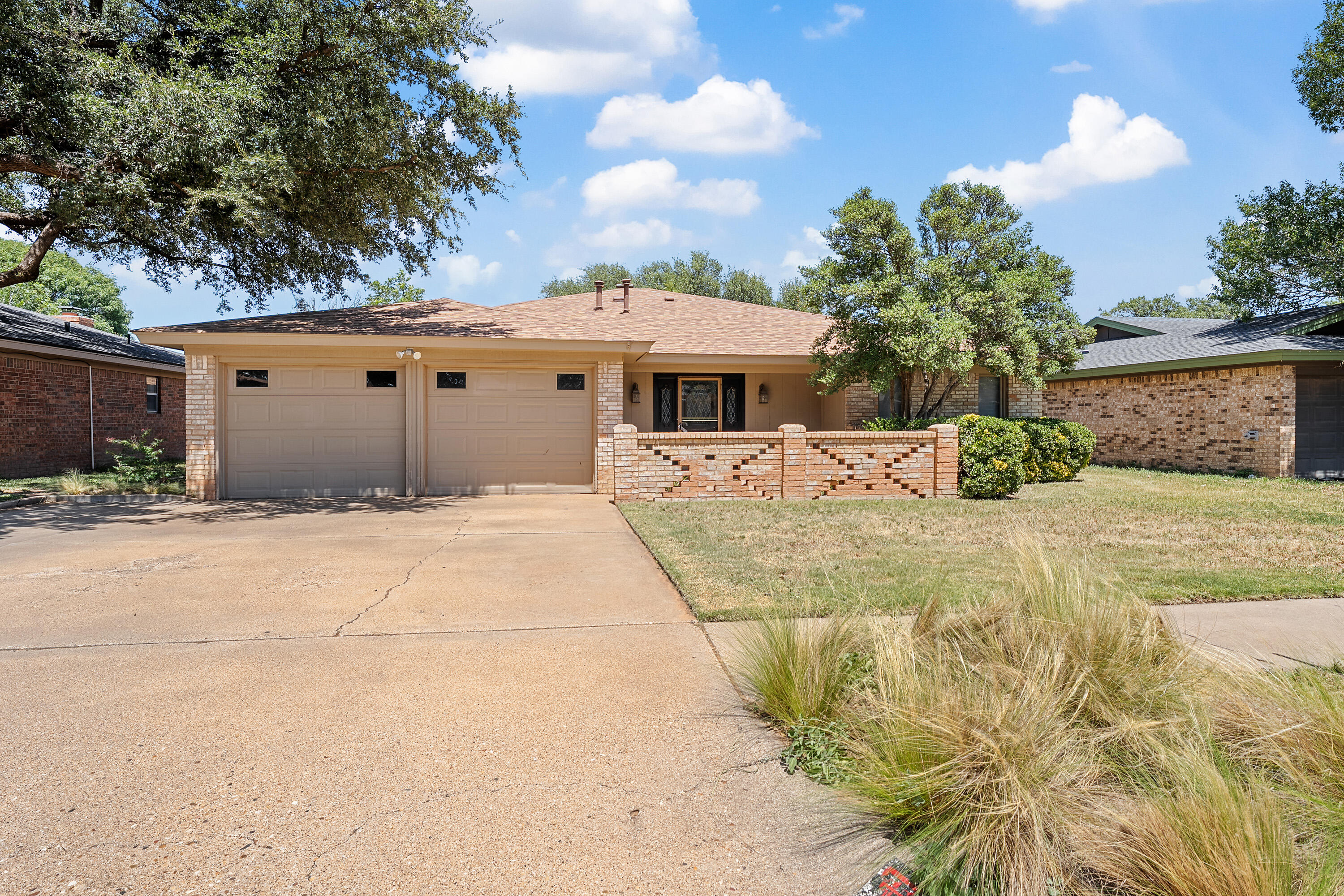 4424 76th Street Property Photo