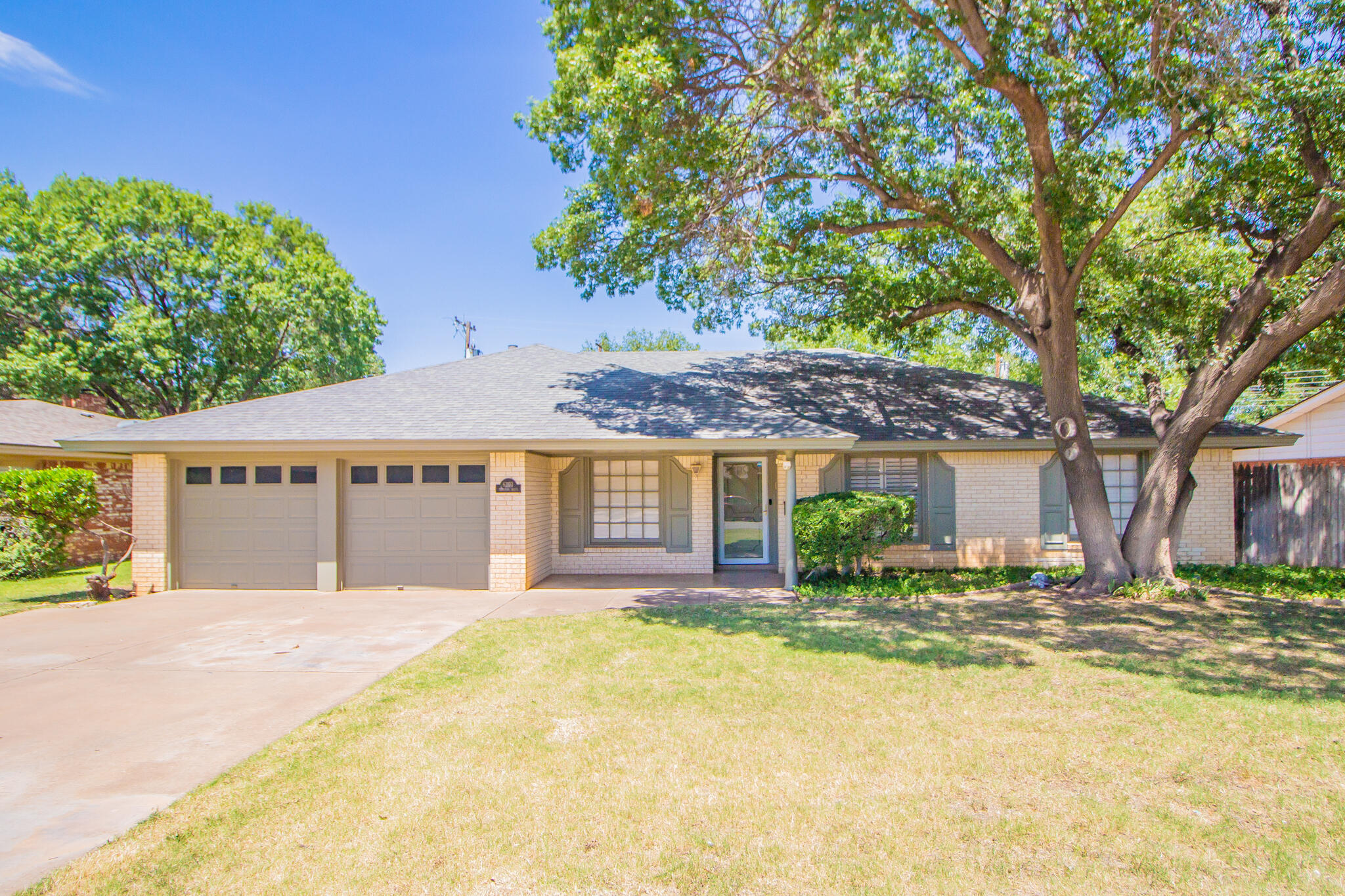 6203 Kenosha Drive Property Photo