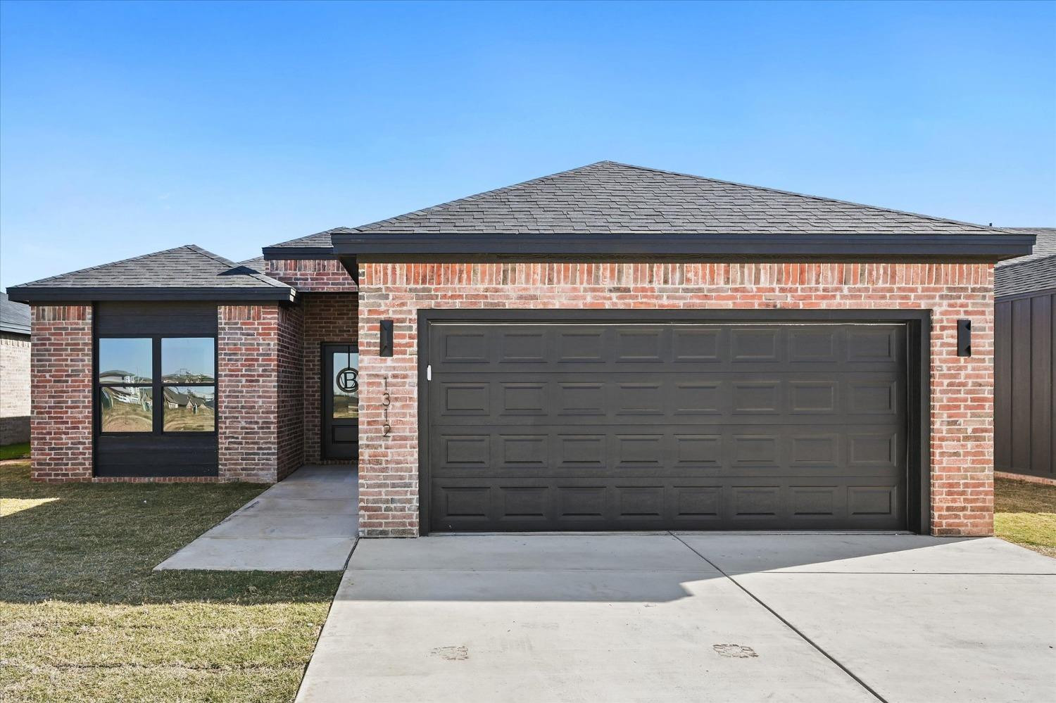 1312 Farmhouse Avenue Property Photo 1
